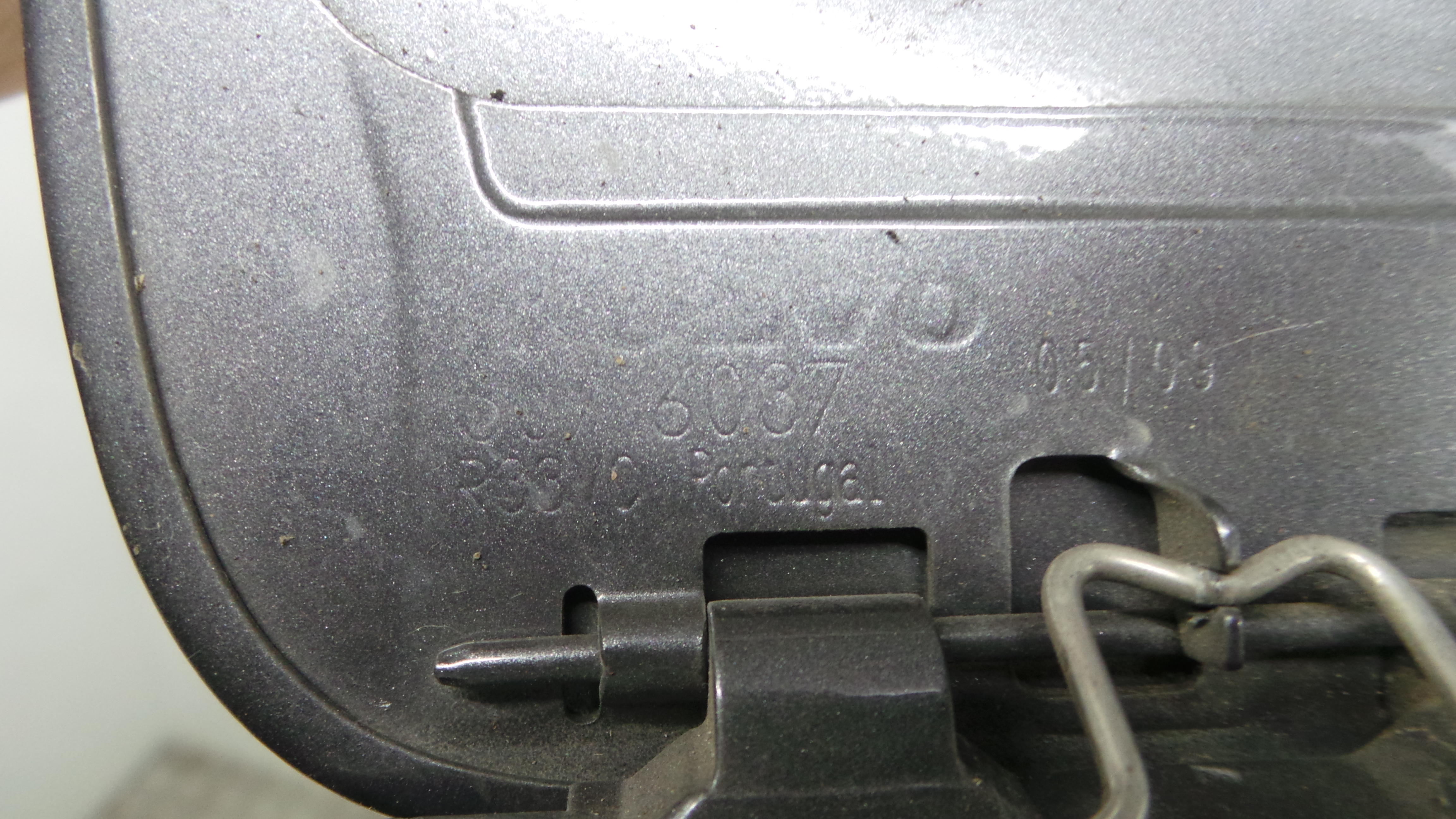 Tampão de Combustivel 30716037 - VOLVO V50 (545)-33201984