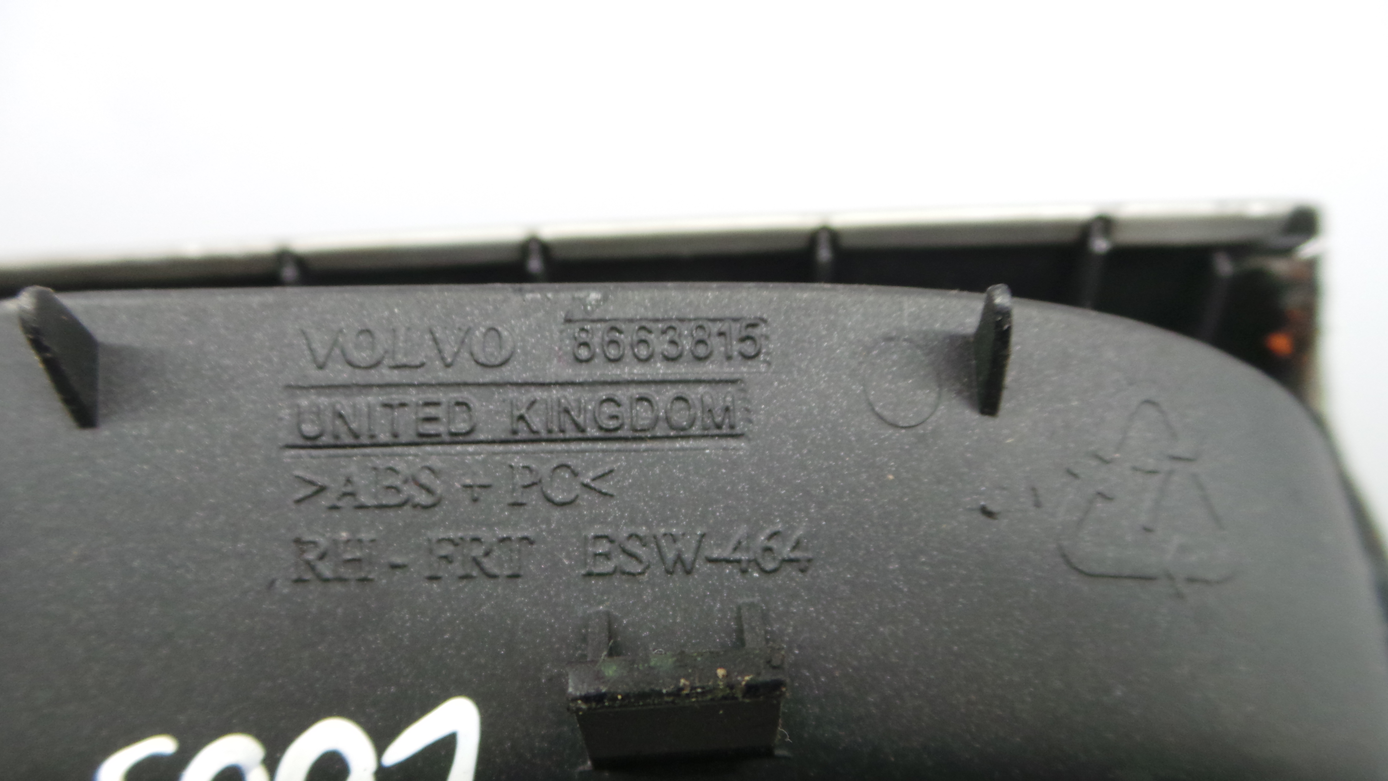Interruptor / Comando Elevador Vidro Frente Dto 8663815 - VOLVO V50 (545)-33202007