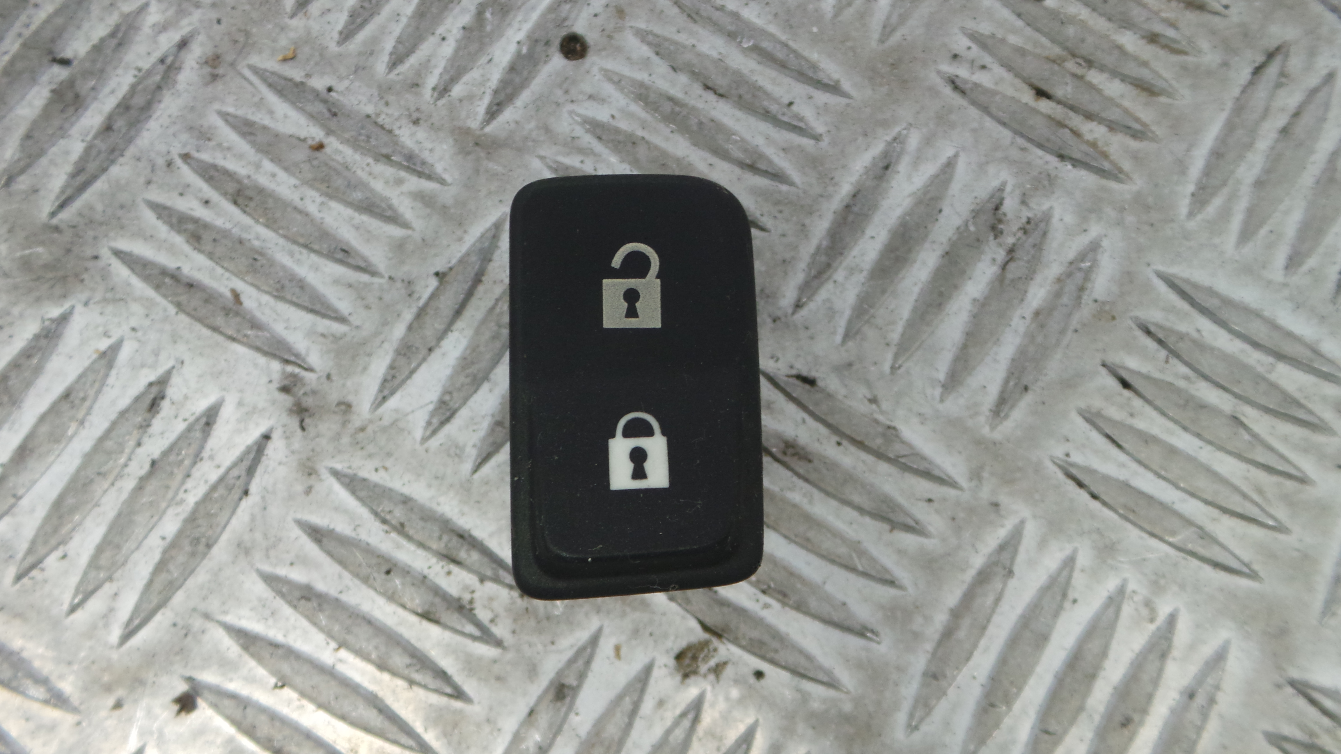 Botão de Bloqueio da Porta  0565832 - VOLVO V50 (545)-33202073