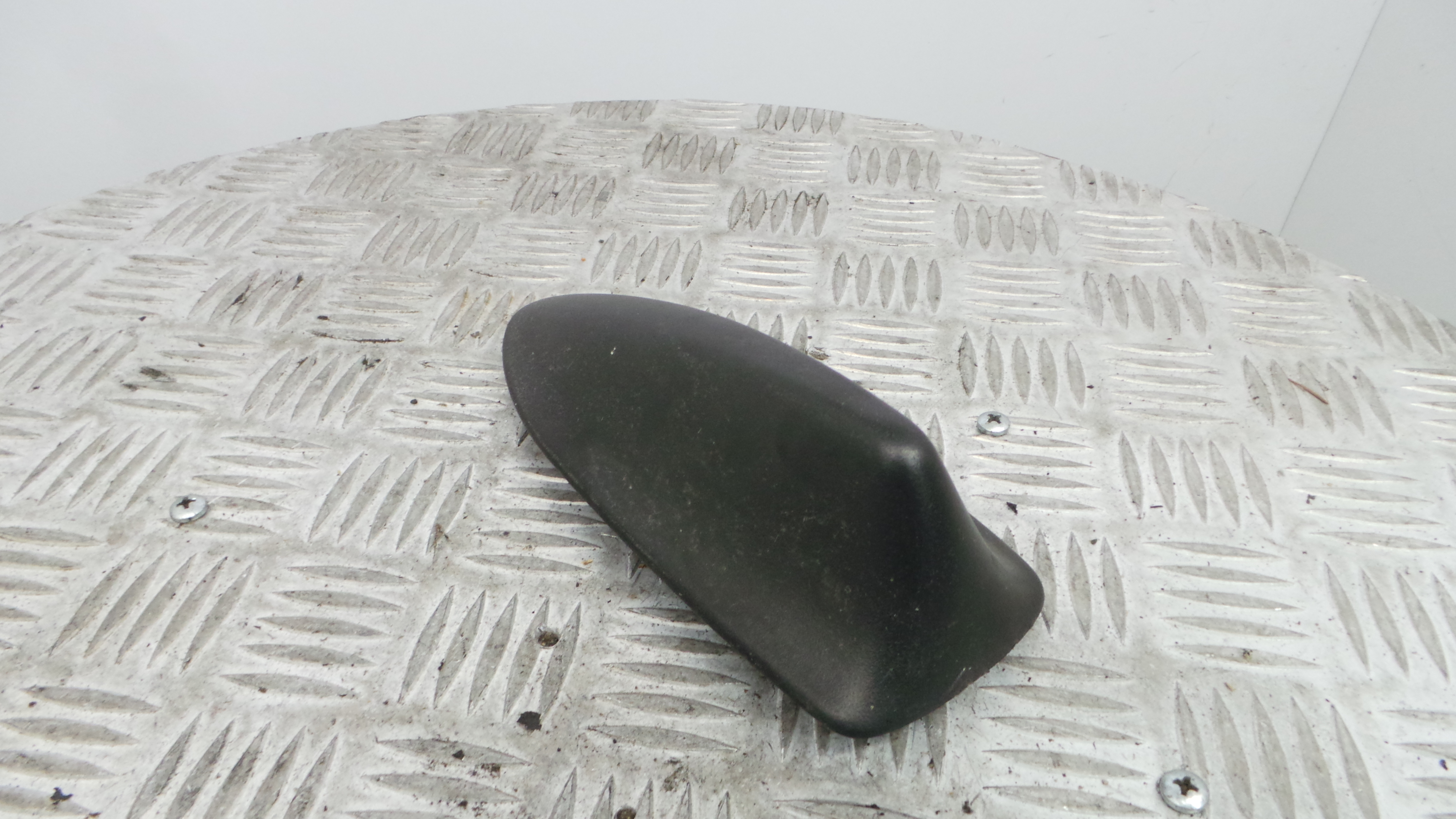 Antena  - VOLVO V50 (545)-33202104