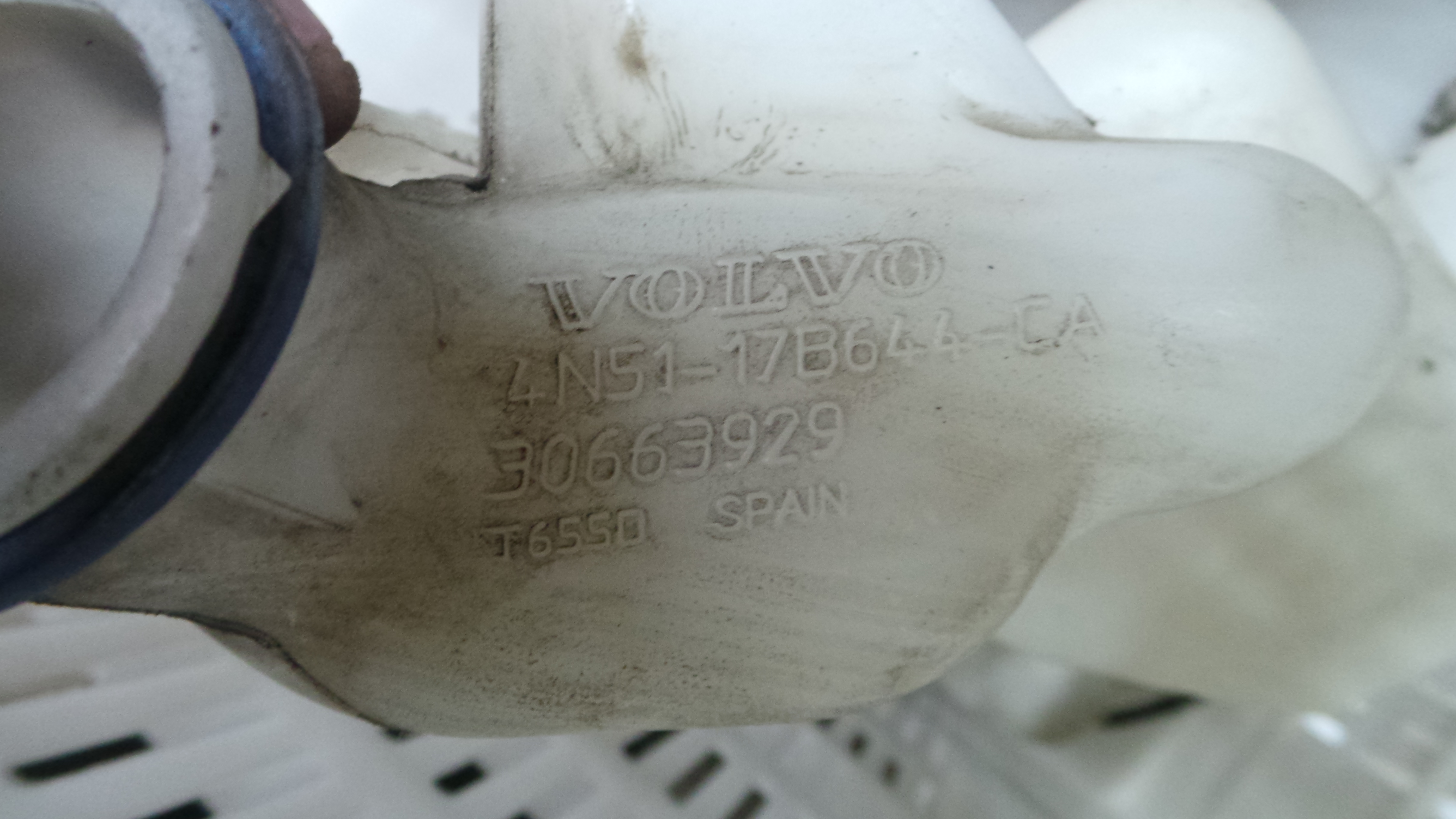 Depósito De Água Do Limpa-vidros 4N51-13K163-AC - VOLVO C30 (533)-33202145