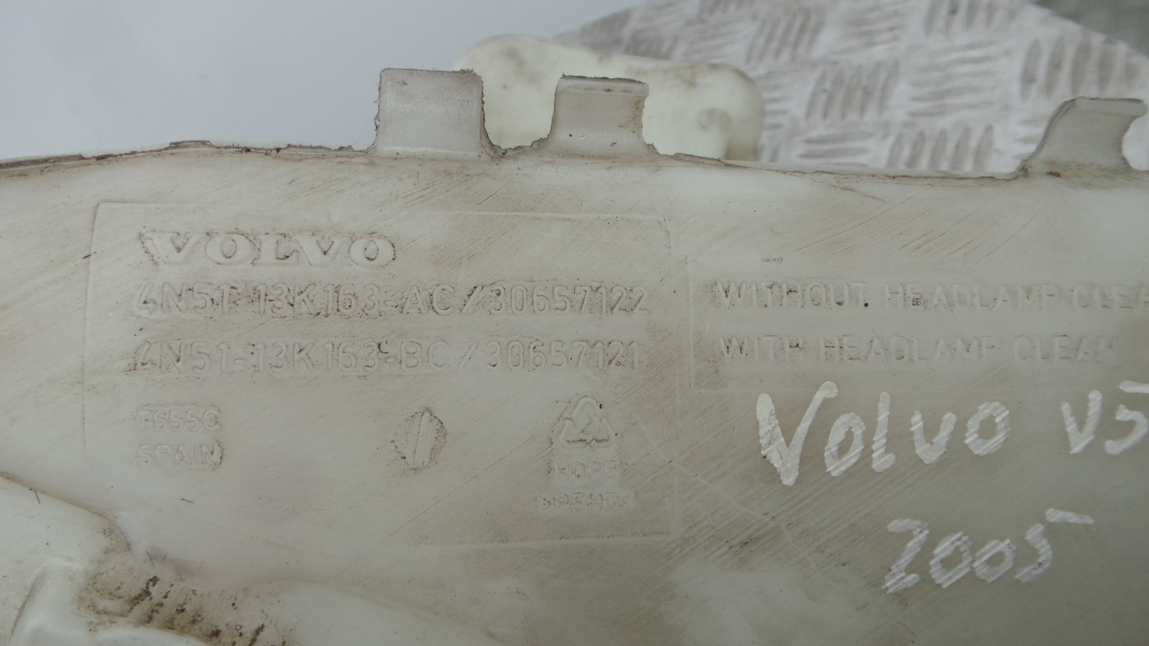 Depósito De Água Do Limpa-vidros 4N51-13K163-AC - VOLVO V50 (545)-33202150