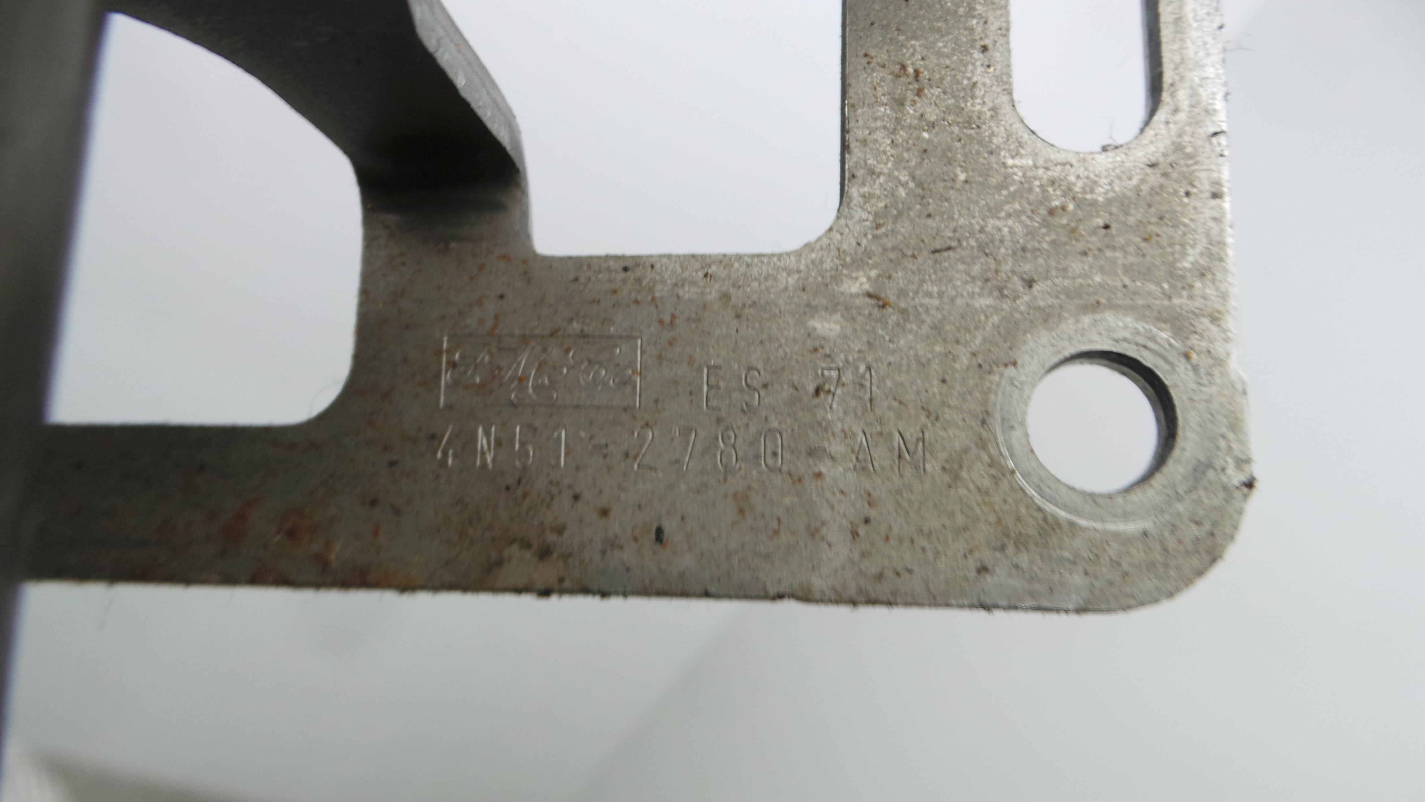 Travão de Mão  4N51-2780-AM - VOLVO V50 (545)-33202166