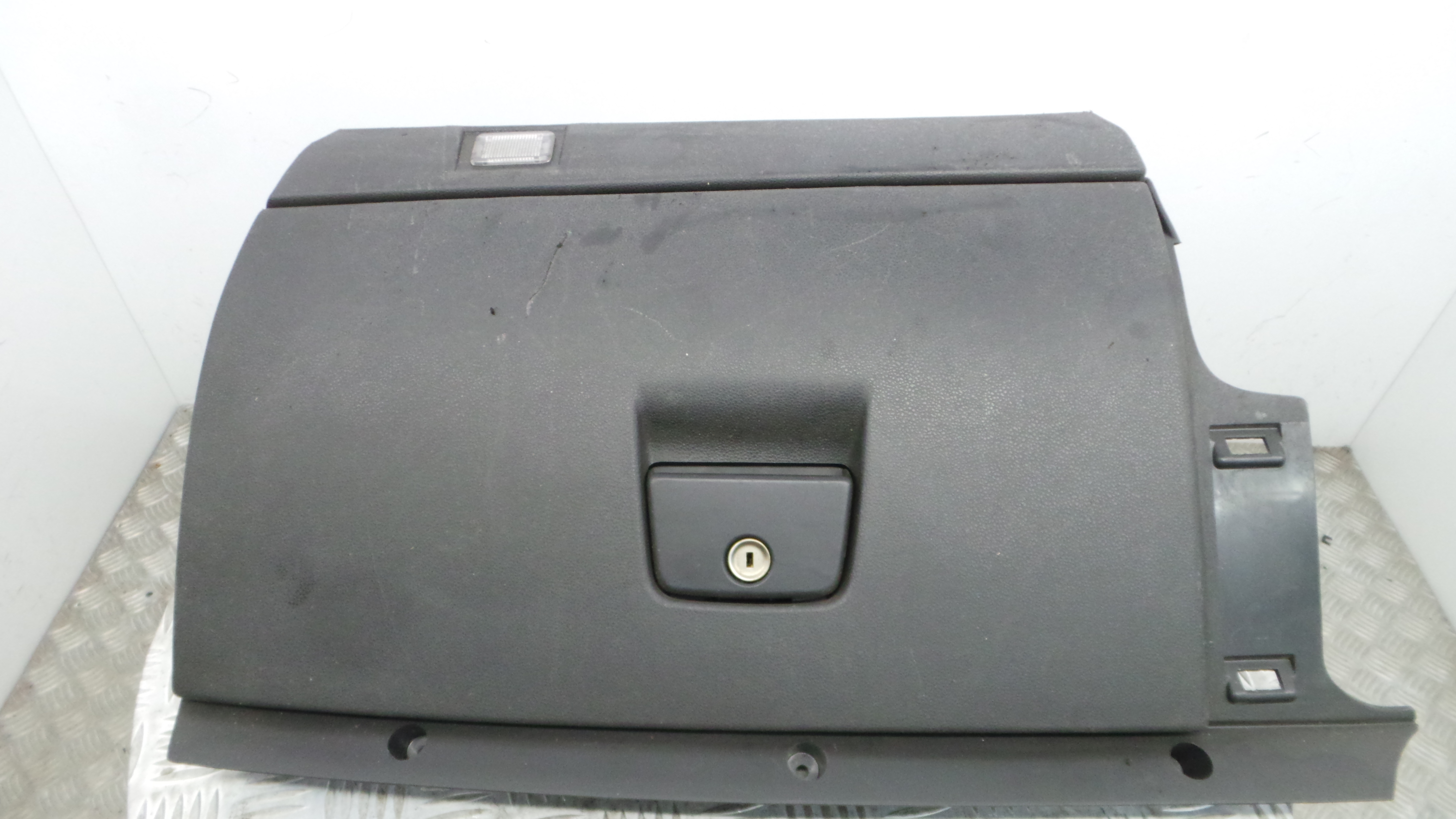 Porta Luvas  8626141 - VOLVO V50 (545)-33202227