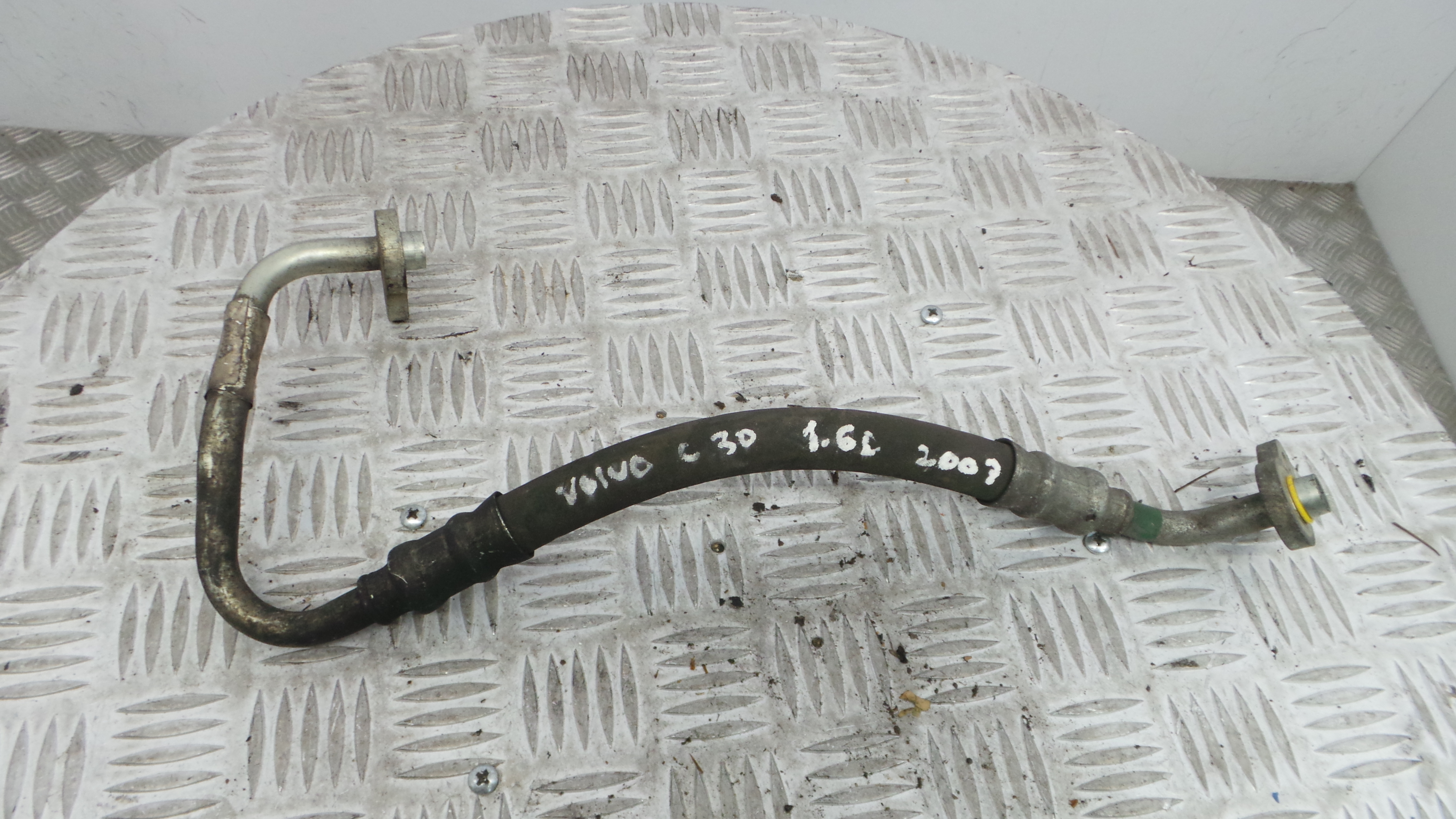 Tubo Ar Condicionado 4N5H-19N601-EE - VOLVO C30 (533)-33202293 Tubo Ar Condicionado 4N5H-19N601-EE - VOLVO C30 (533)-33202293