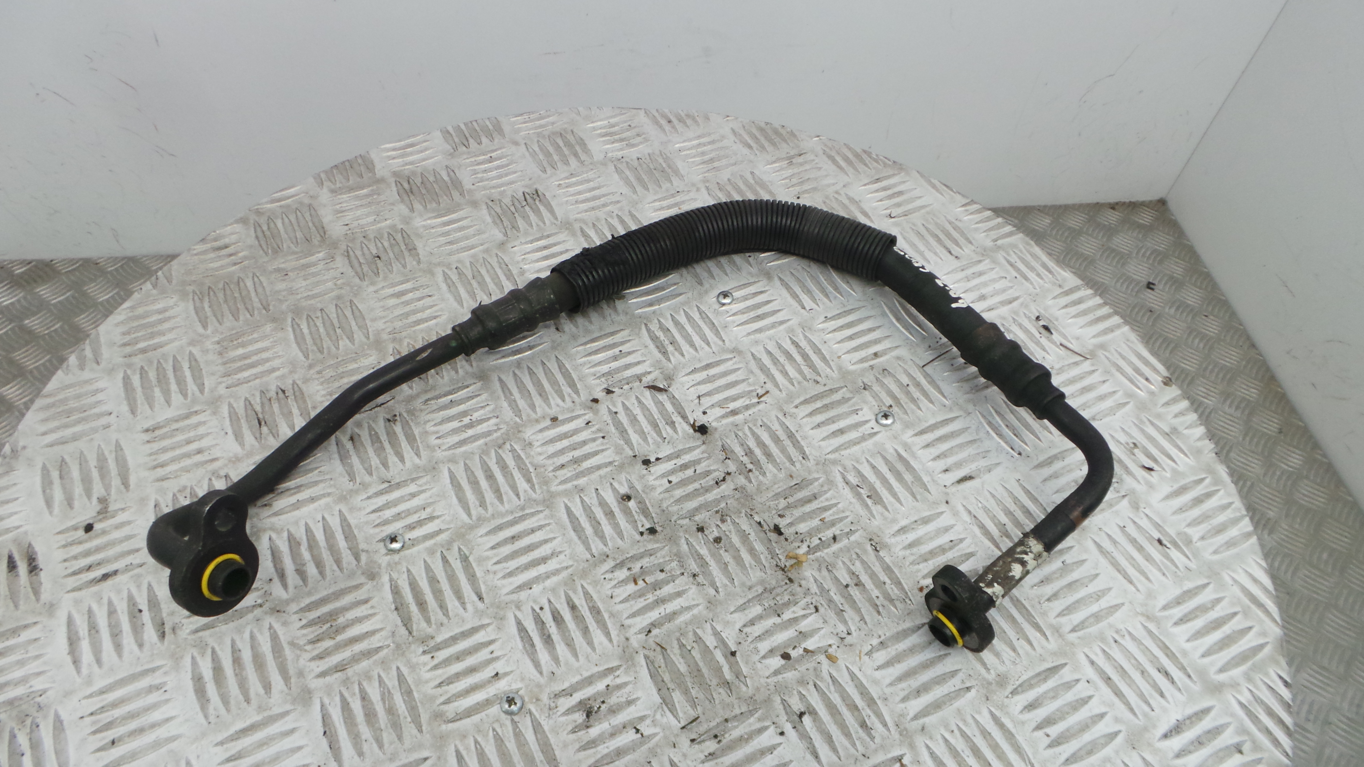 Tubo Ar Condicionado 4N5H-19N601-CH - VOLVO V50 (545)-33202300 Tubo Ar Condicionado 4N5H-19N601-CH - VOLVO V50 (545)-33202300