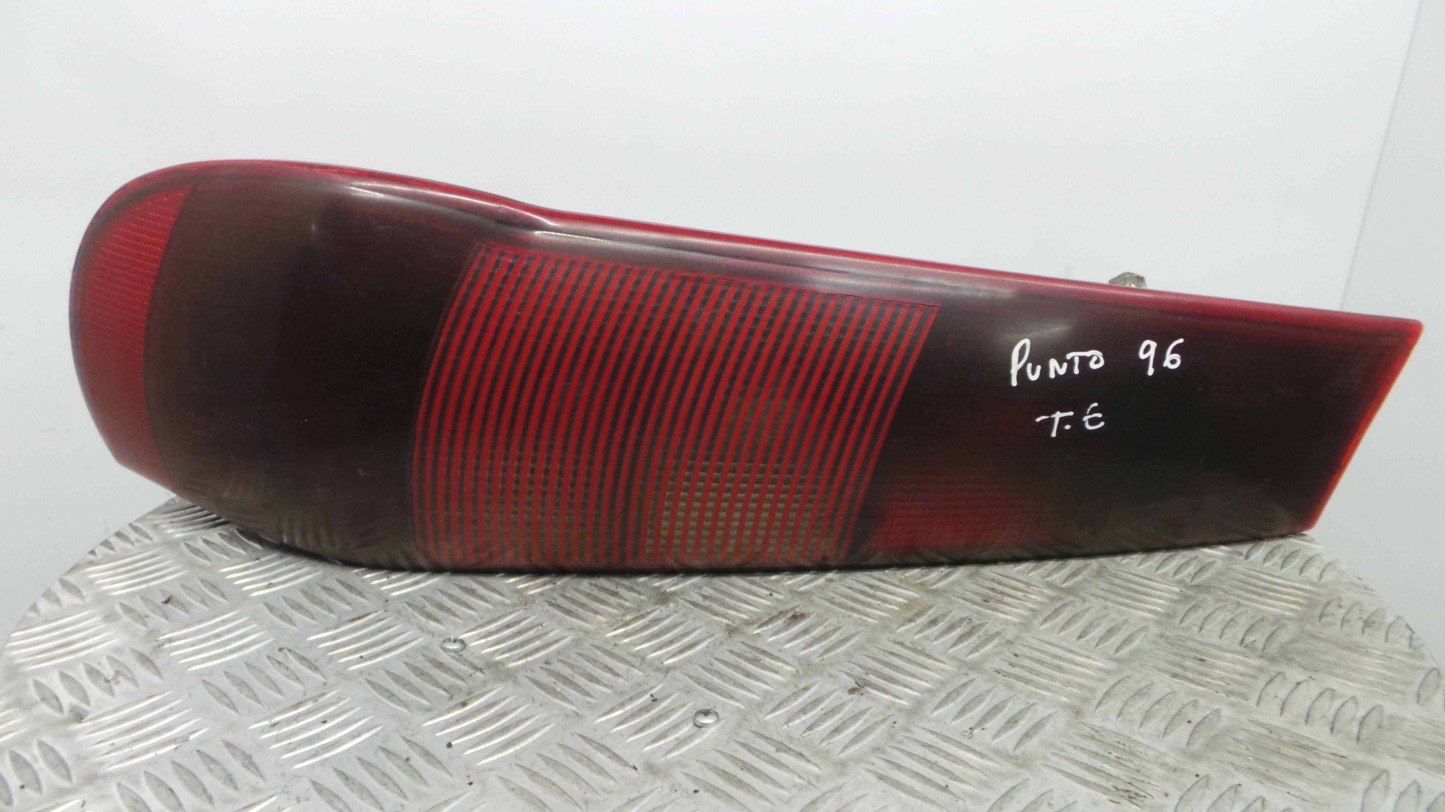 Farolim Stop Esq 7730723 - FIAT PUNTO (176_)-33202837