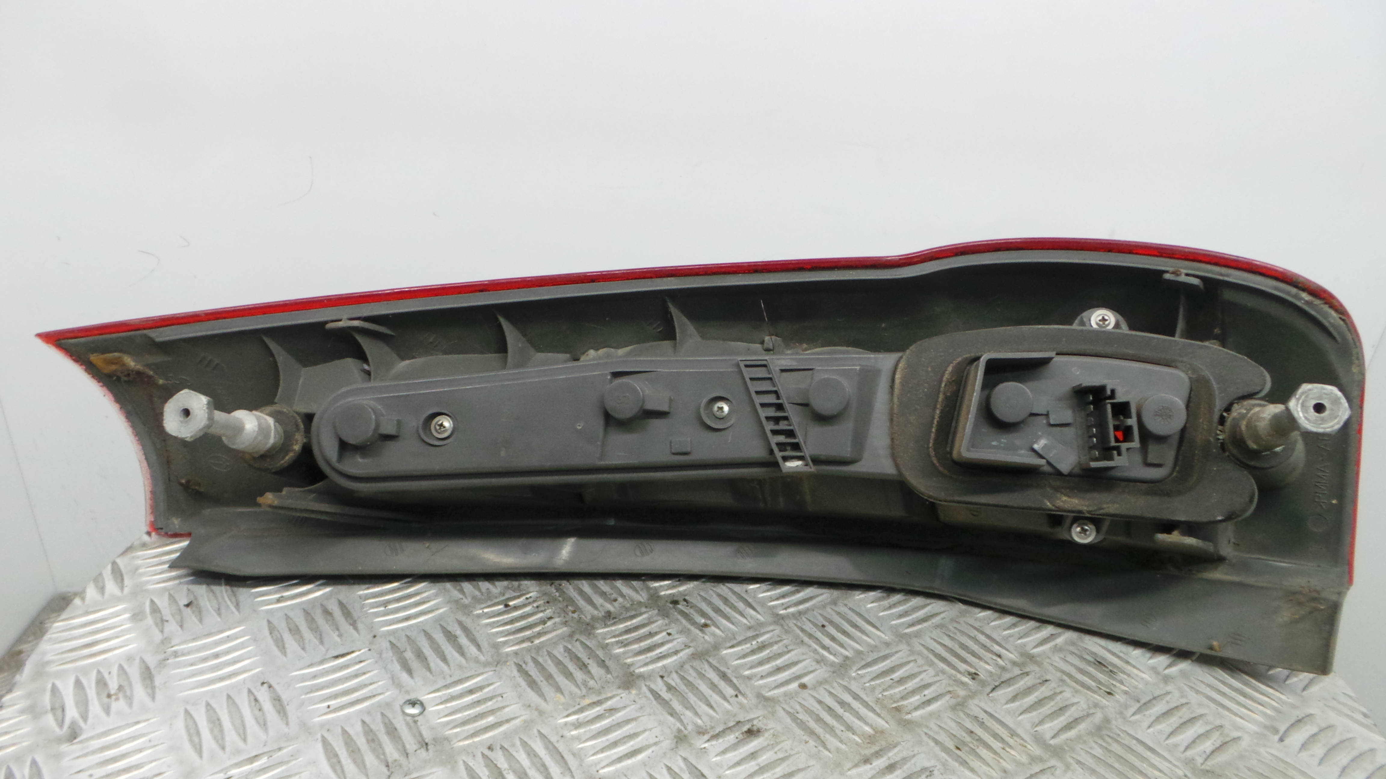 Farolim Stop Esq 464010830 - FIAT PUNTO (176_)-33202840