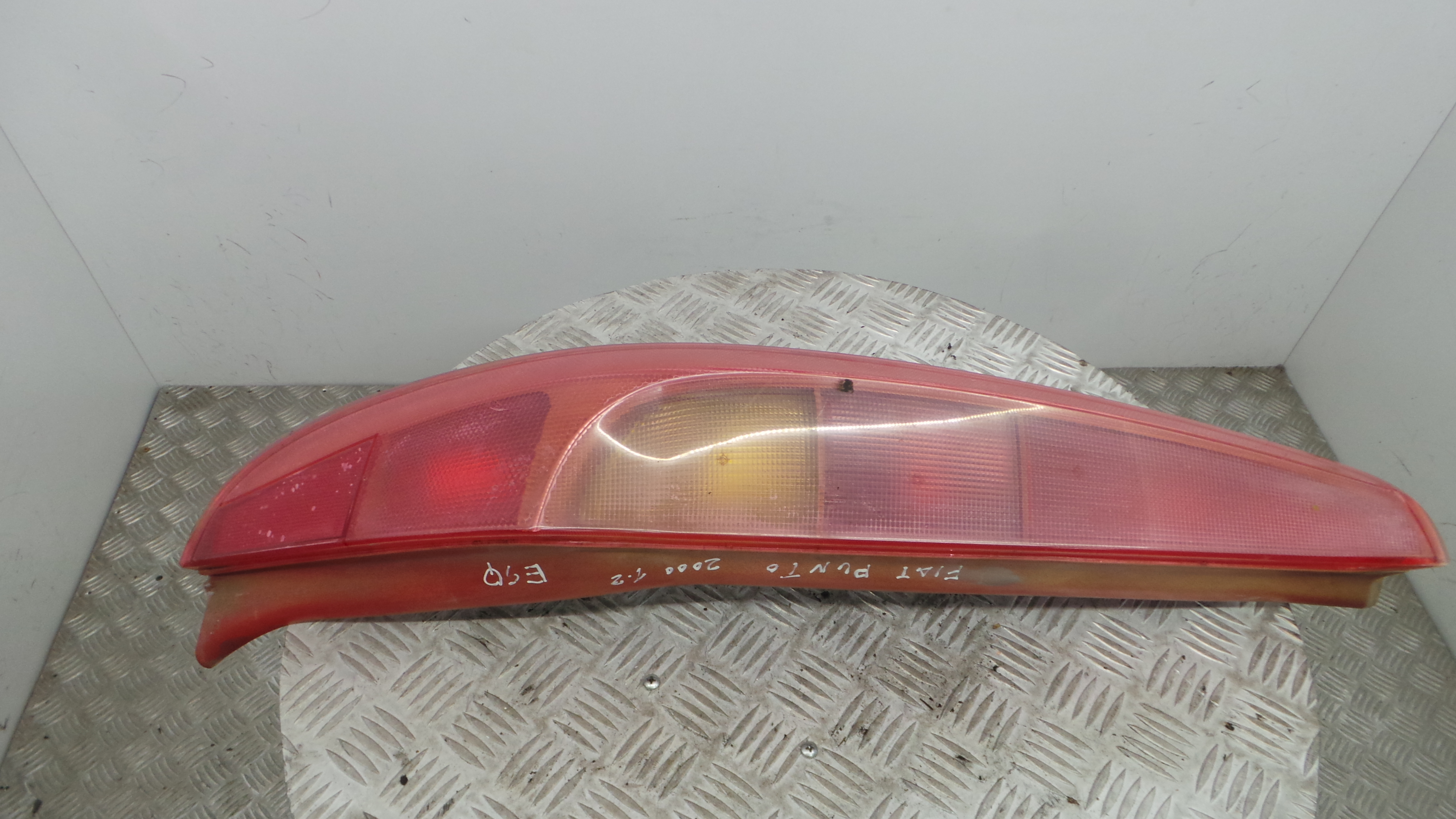 Farolim Stop Esq 465237720 - FIAT PUNTO (188_)-33202879