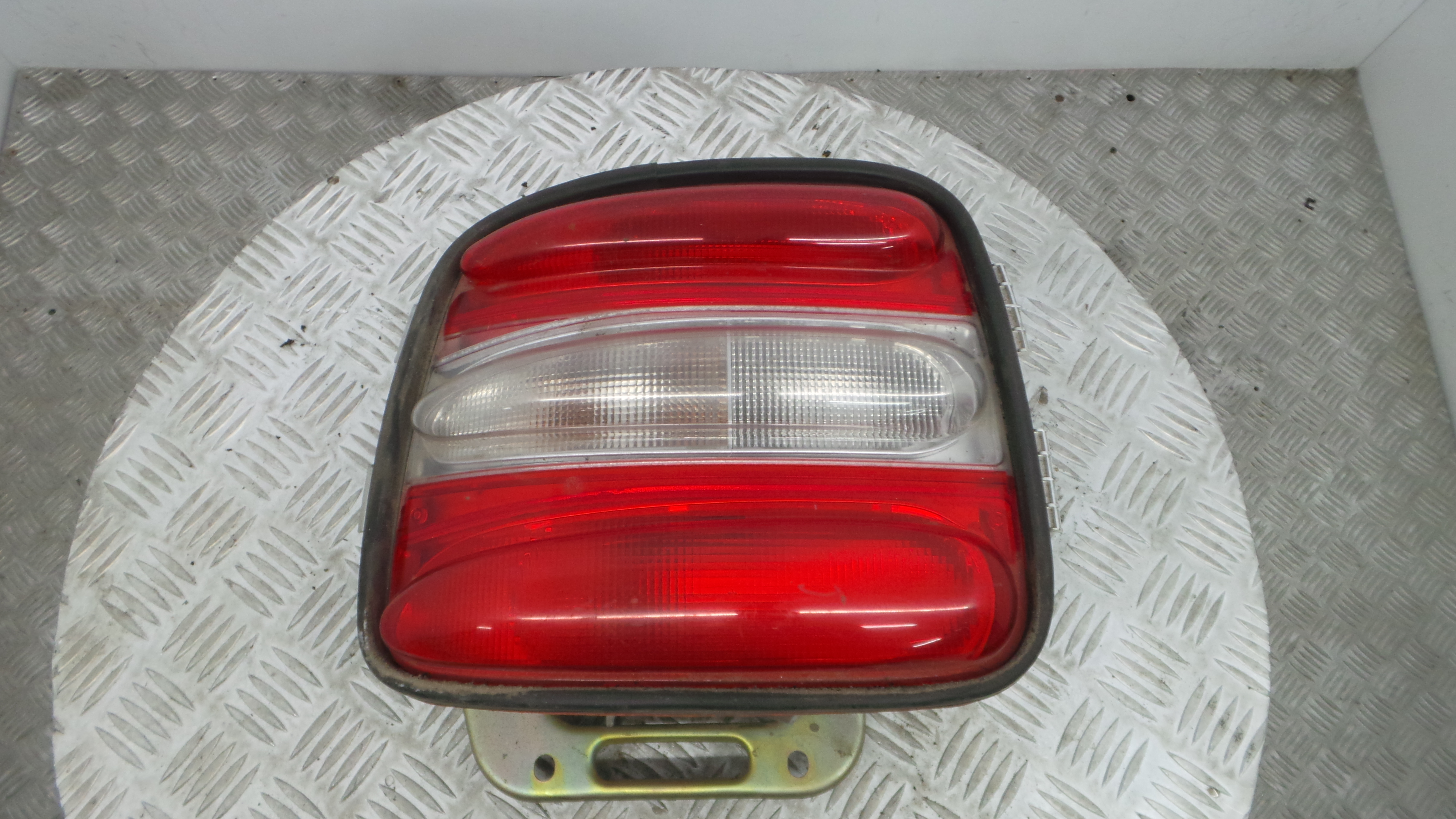 Farolim Stop Esq 37210748 - FIAT BRAVA (182_)-33202956