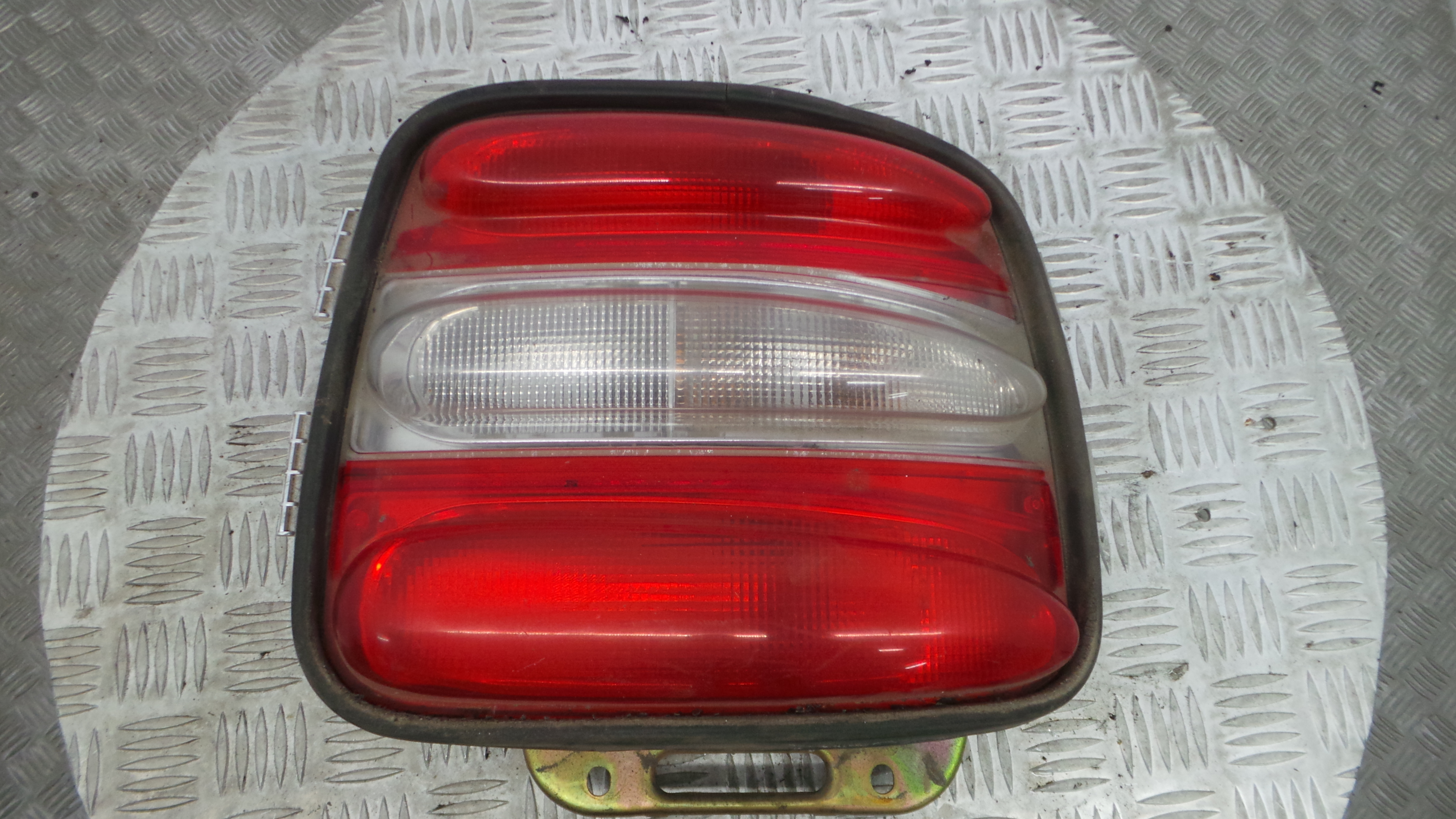 Farolim Stop Dto 37200748 - FIAT BRAVA (182_)-33202959