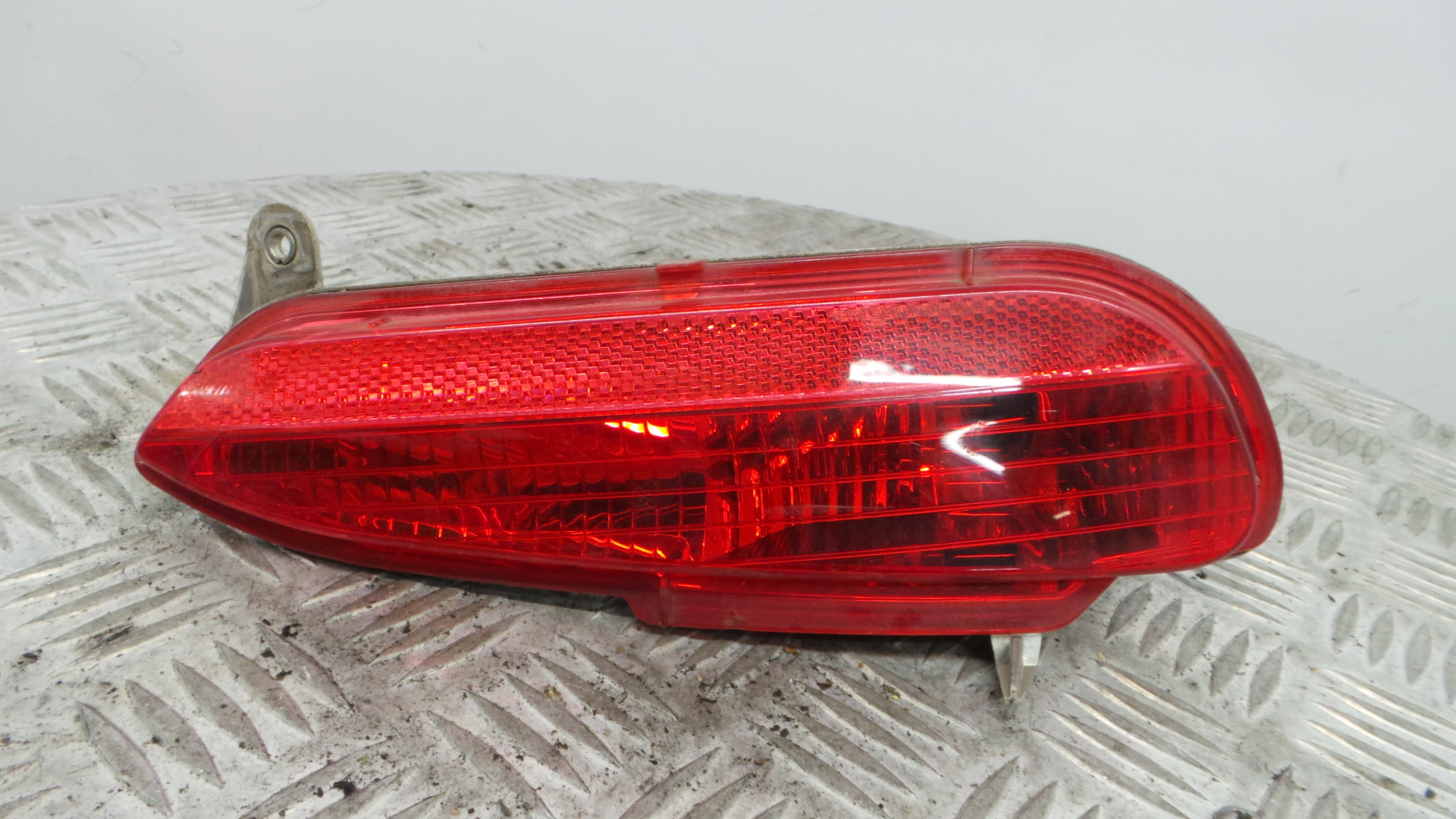 Farolim Nevoeiro Tras Esq  51854698 - FIAT GRANDE PUNTO (199_)-33203023