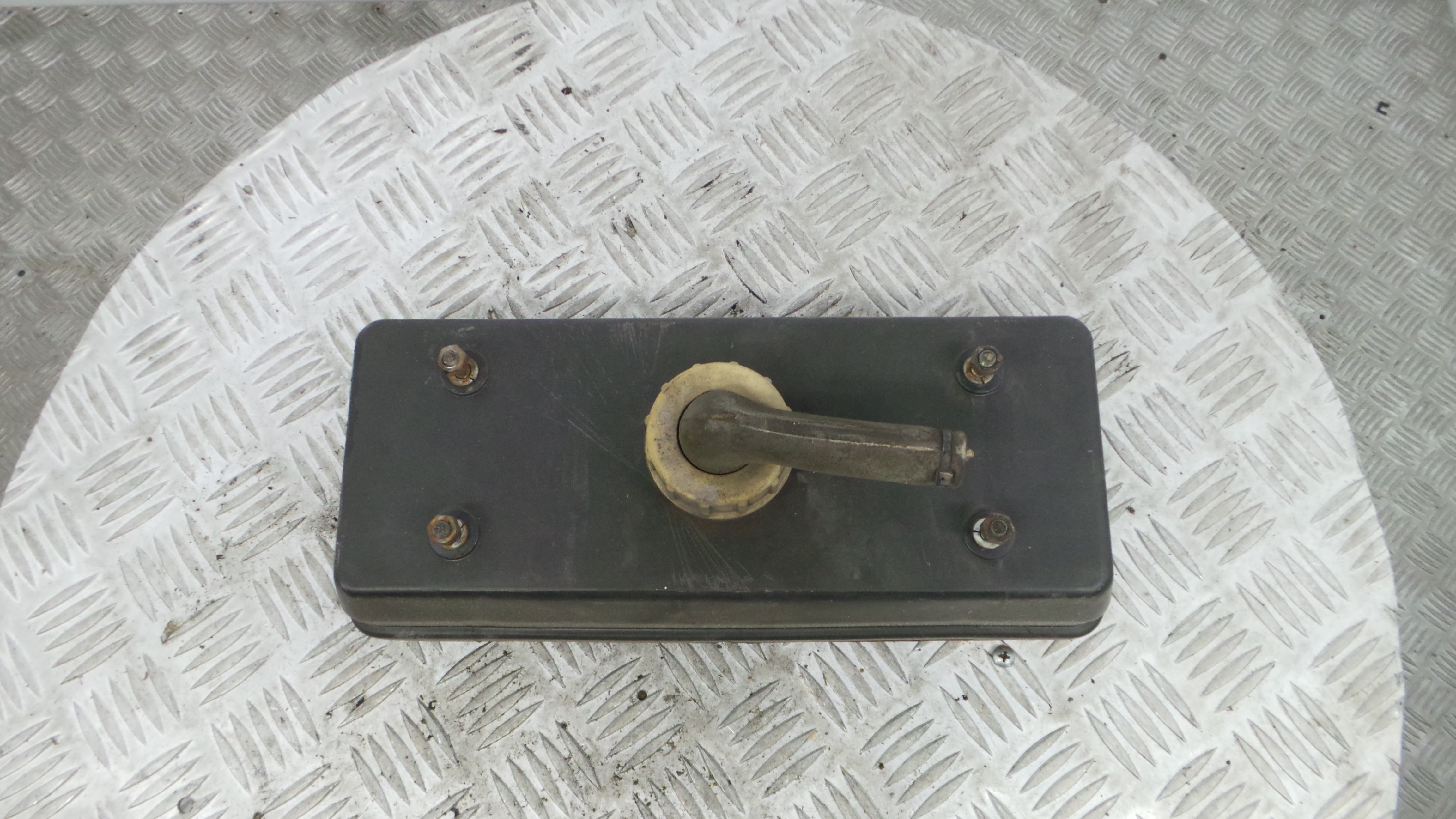 Farolim Stop Esq 14127/1 - IVECO DAILY I Caixa-33203037