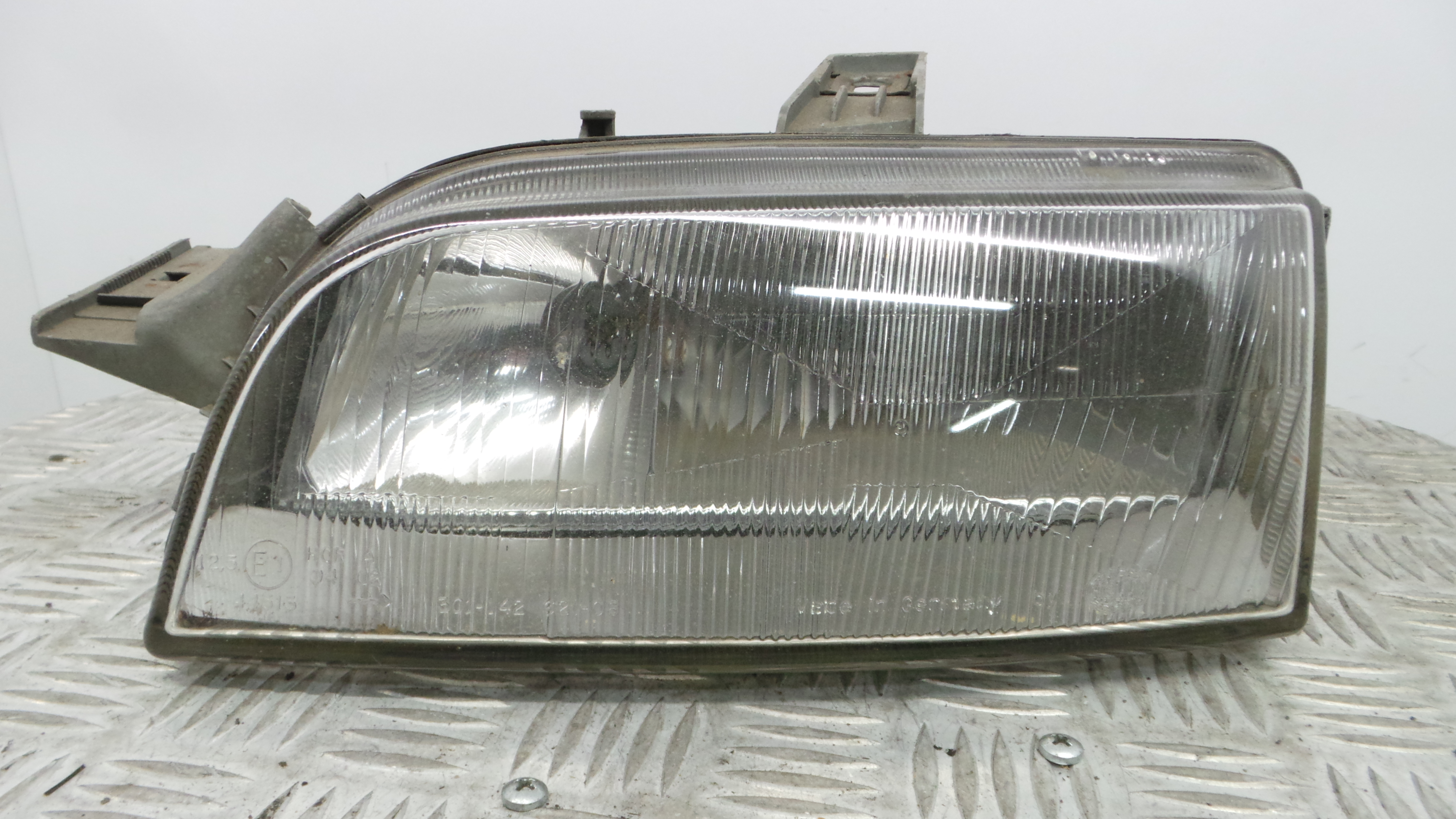 Ótica Esq 14295500 - FIAT PUNTO (176_)-33203065 Ótica Esq 14295500 - FIAT PUNTO (176_)-33203065