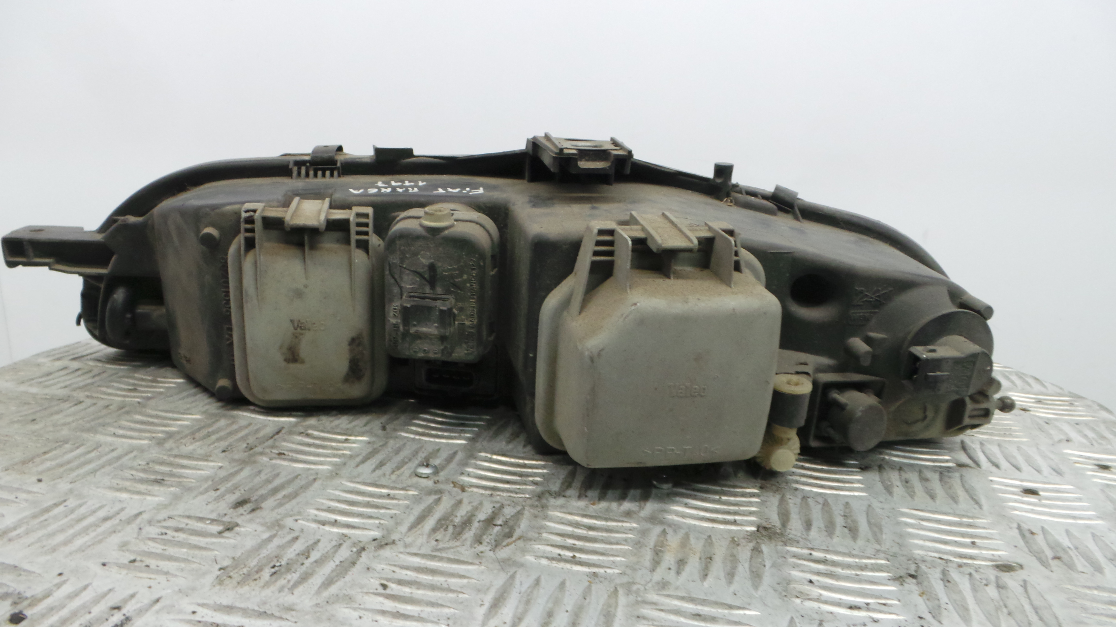 Ótica Dto 88201558 - FIAT MAREA (185_)-33203089