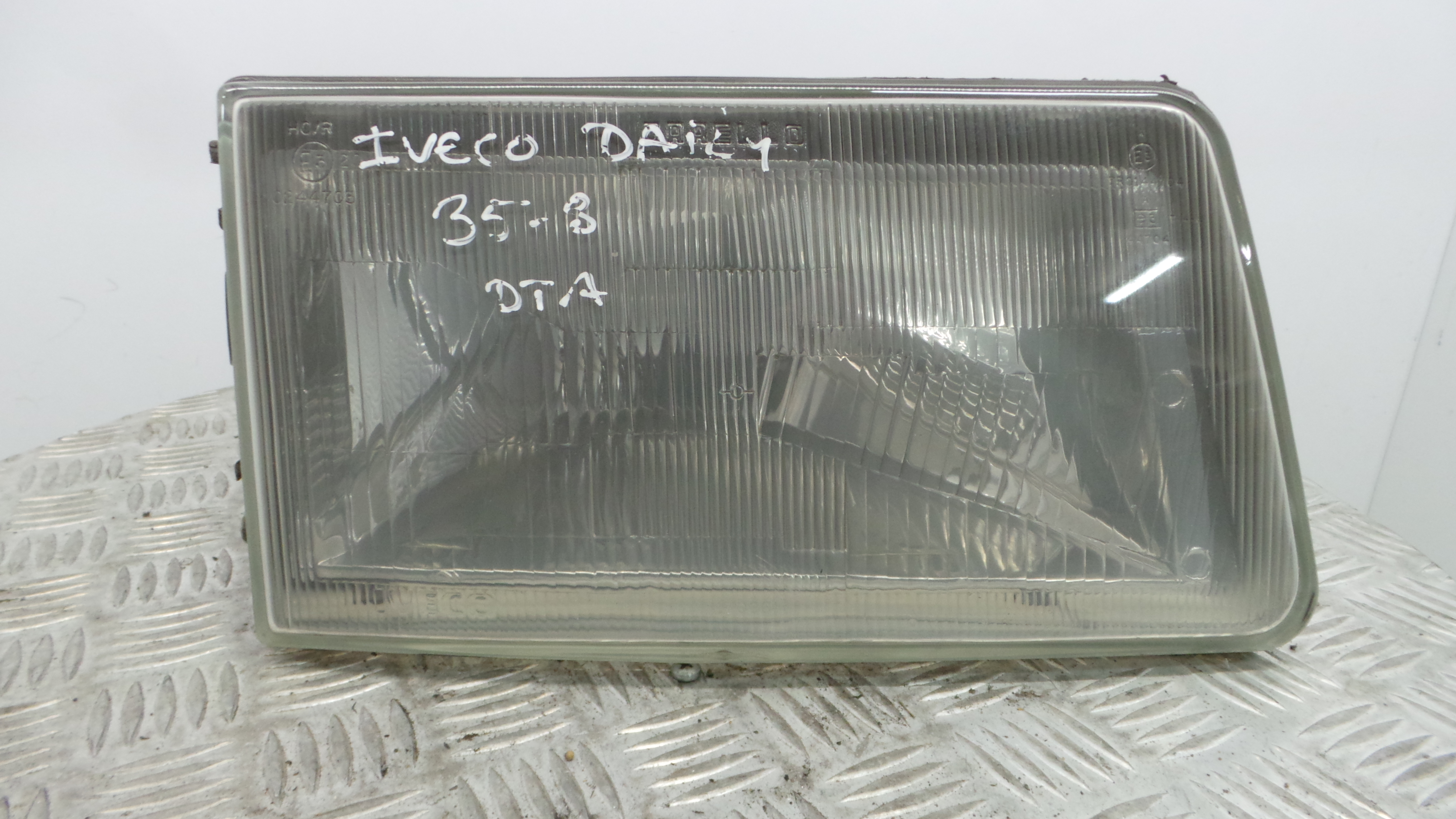 Ótica Dto 1616317730 - IVECO DAILY I Caixa-33203141