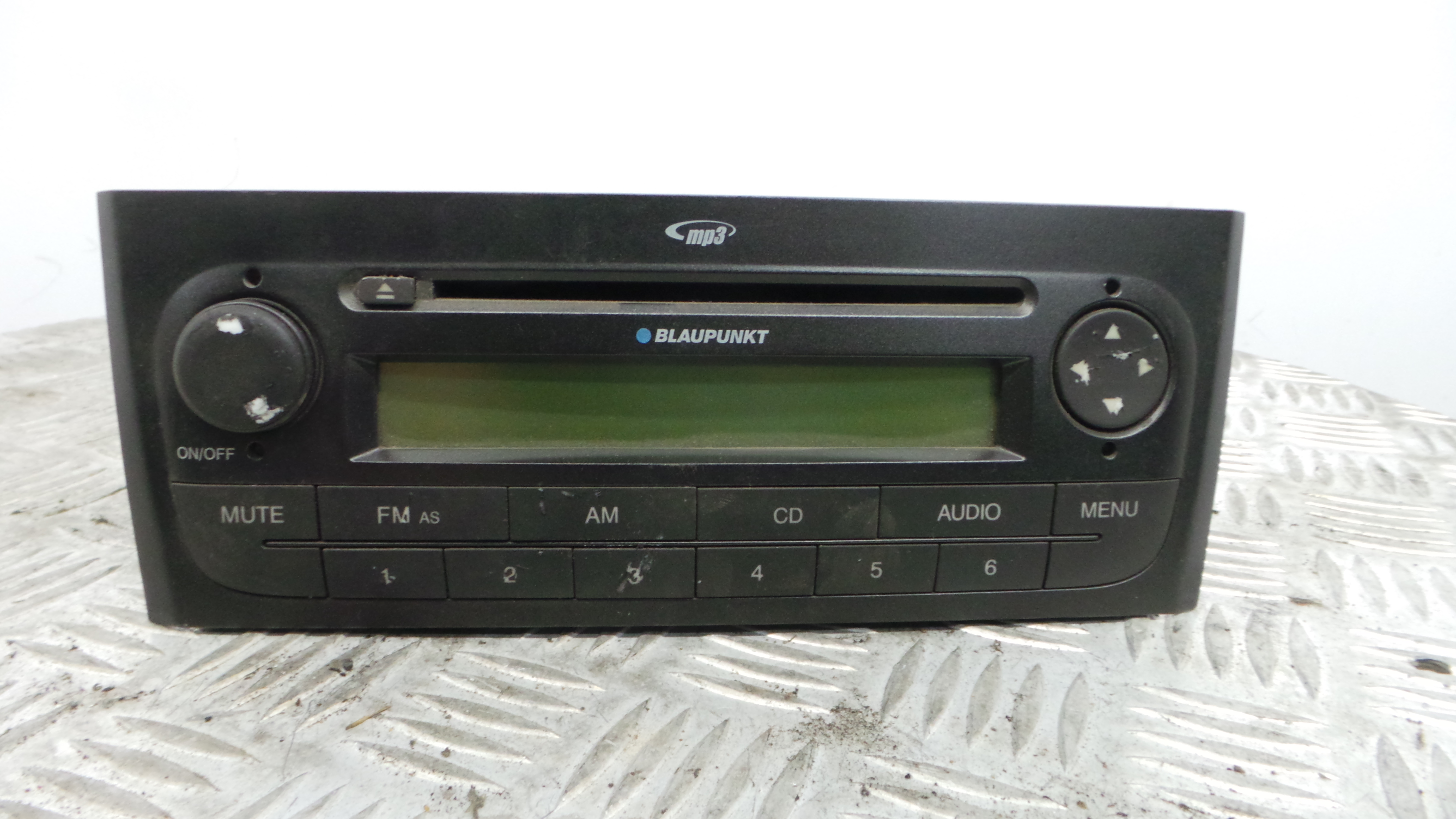 Auto-rádios 738673596434 - FIAT GRANDE PUNTO (199_)-33203500