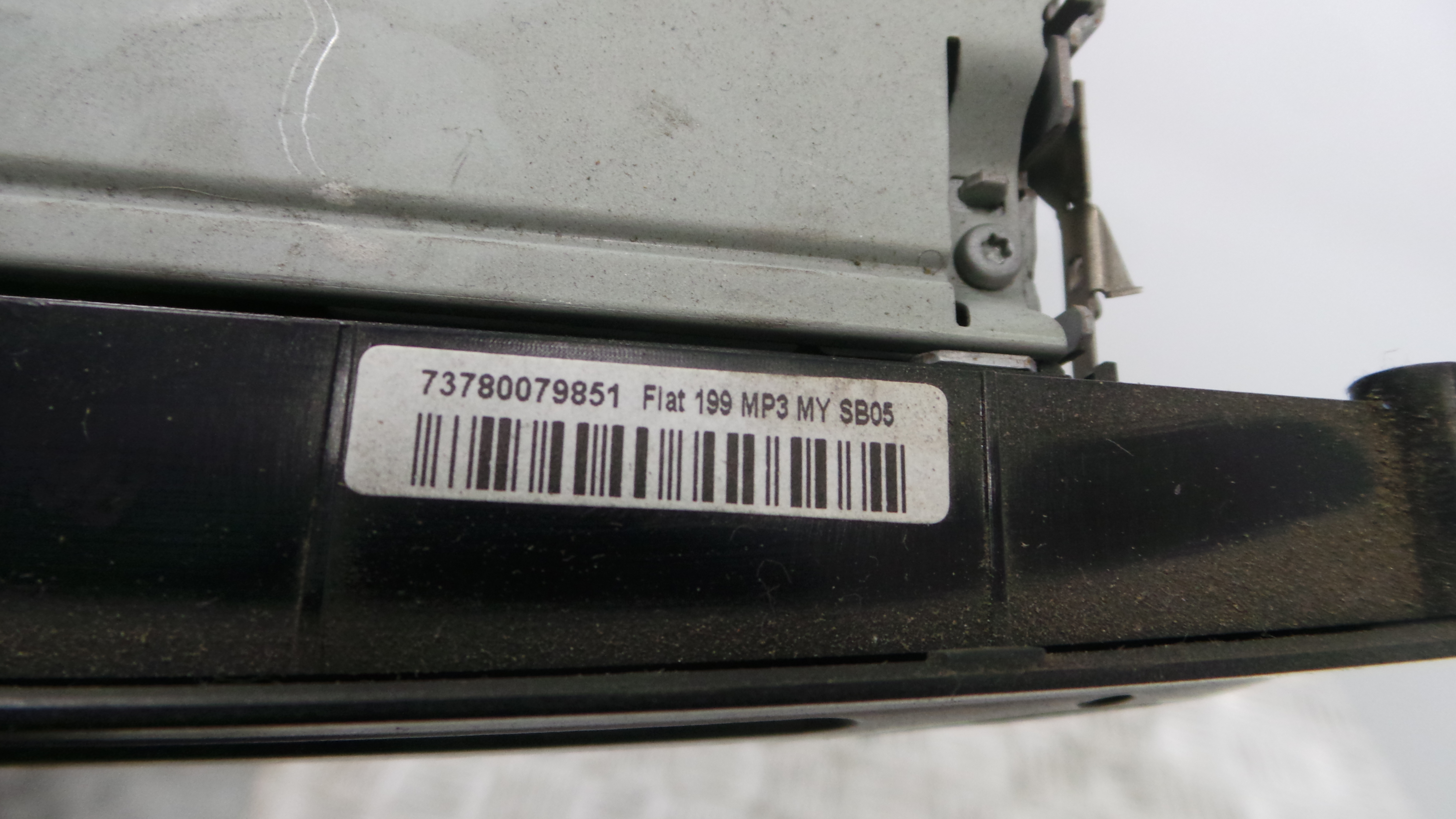 Auto-rádios 738673596434 - FIAT GRANDE PUNTO (199_)-33203500