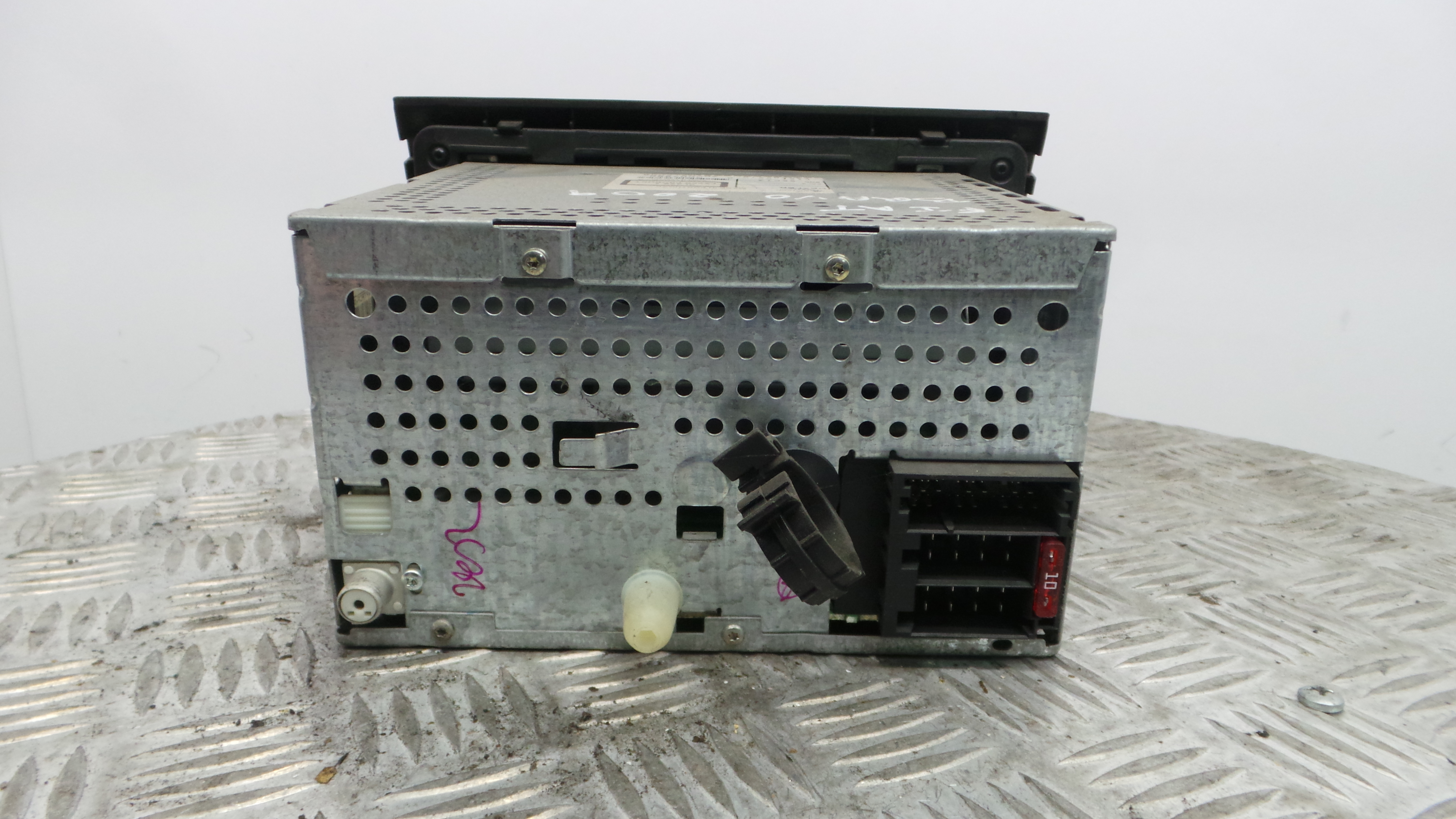 Auto-rádios 735484418 - FIAT BRAVO II (198_)-33203512