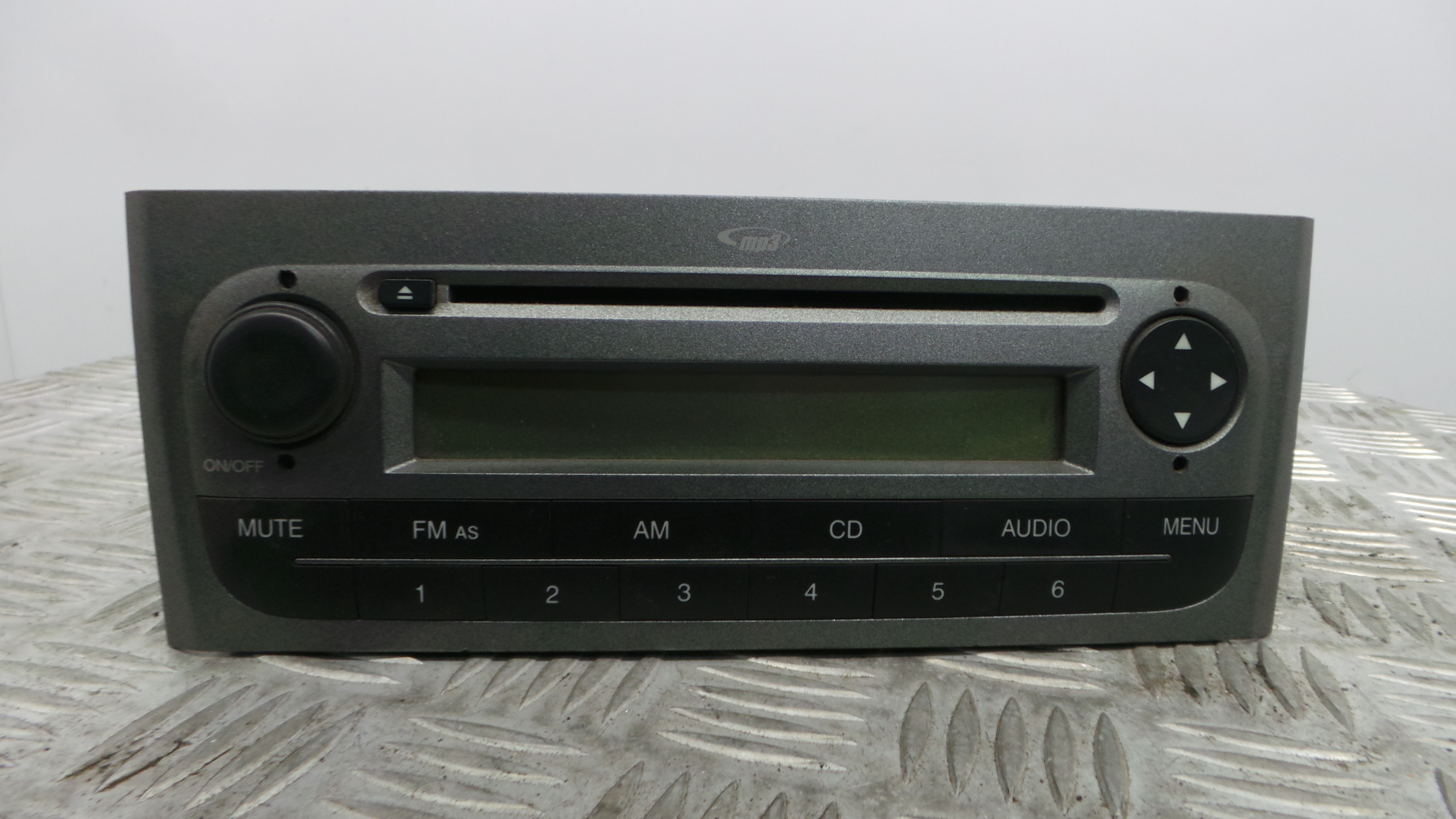 Auto-rádios 7354918870 - FIAT GRANDE PUNTO (199_)-33203515