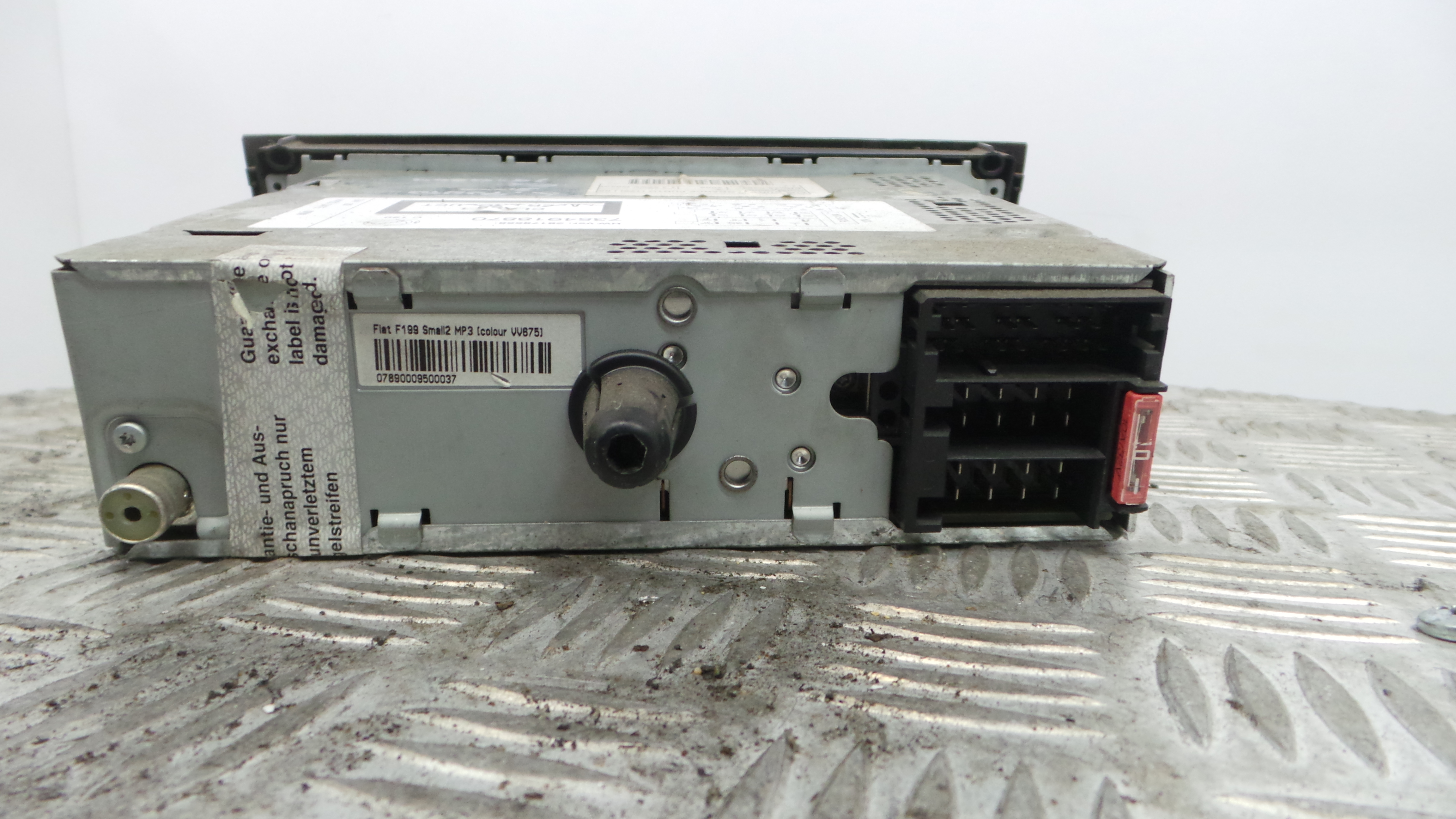 Auto-rádios 7354918870 - FIAT GRANDE PUNTO (199_)-33203515