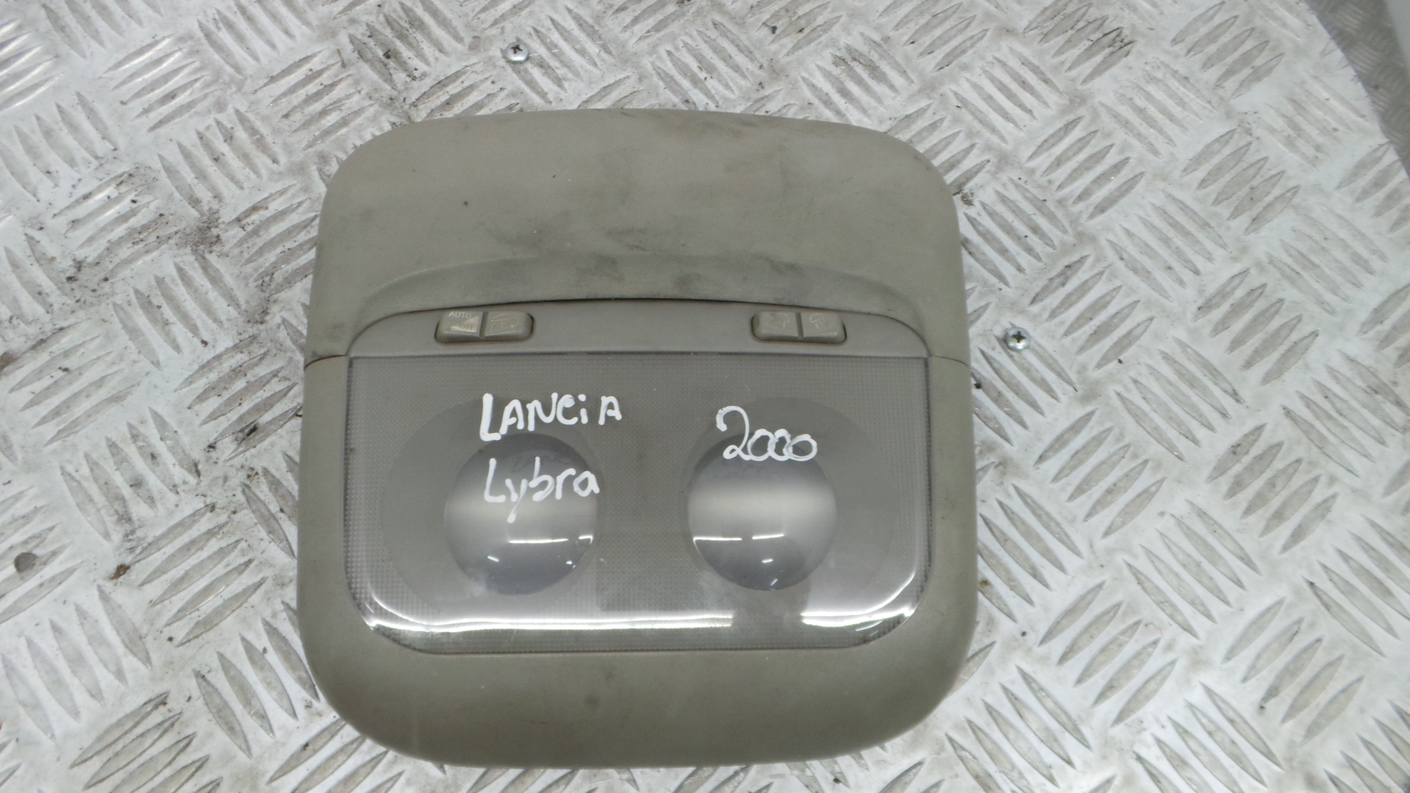 Plafonier Teto 735253242 - LANCIA LYBRA (839_)-33203611 Plafonier Teto 735253242 - LANCIA LYBRA (839_)-33203611