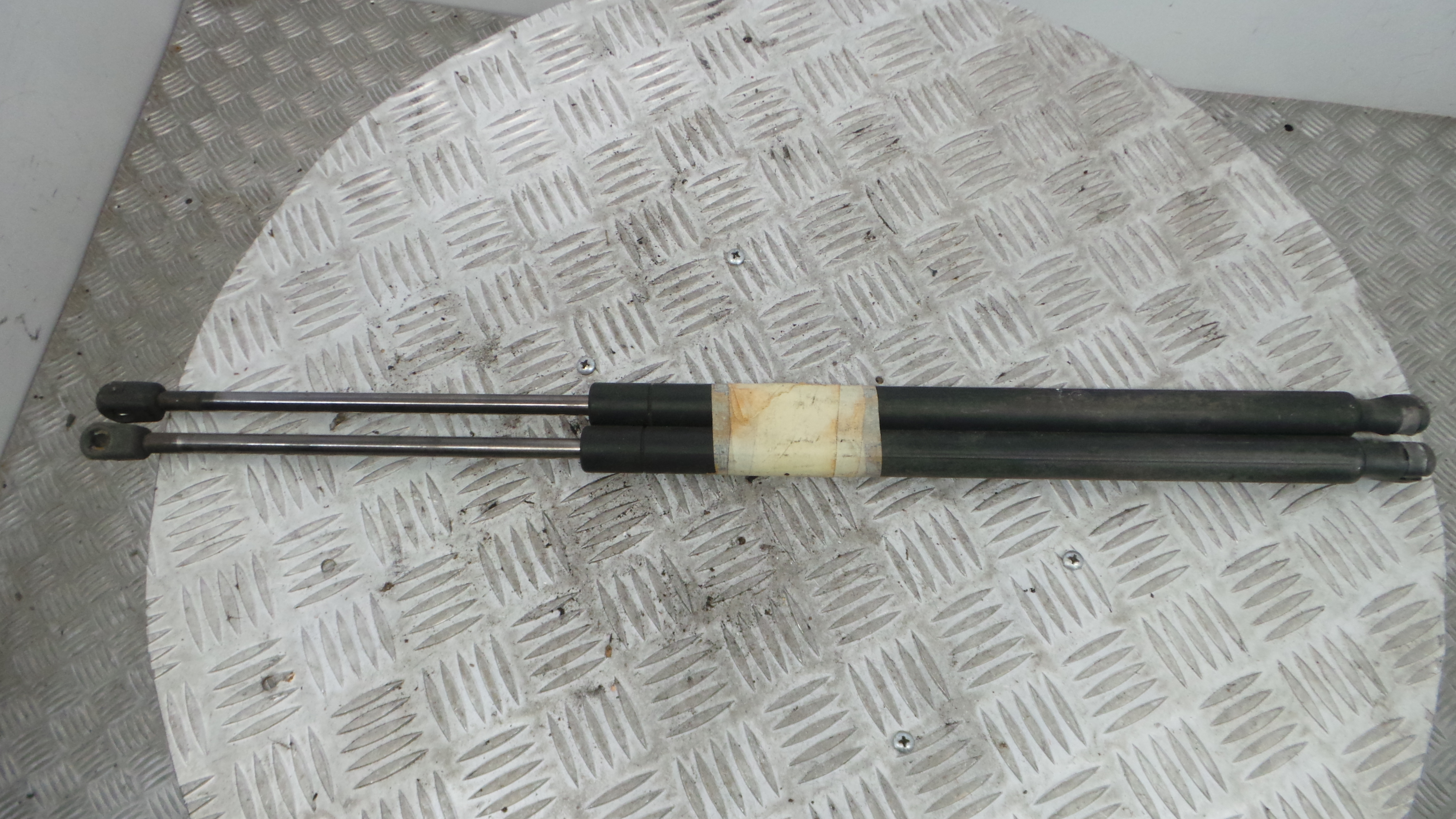 Amortecedor da Mala  - FIAT STILO Multi Wagon (192_)-33203664