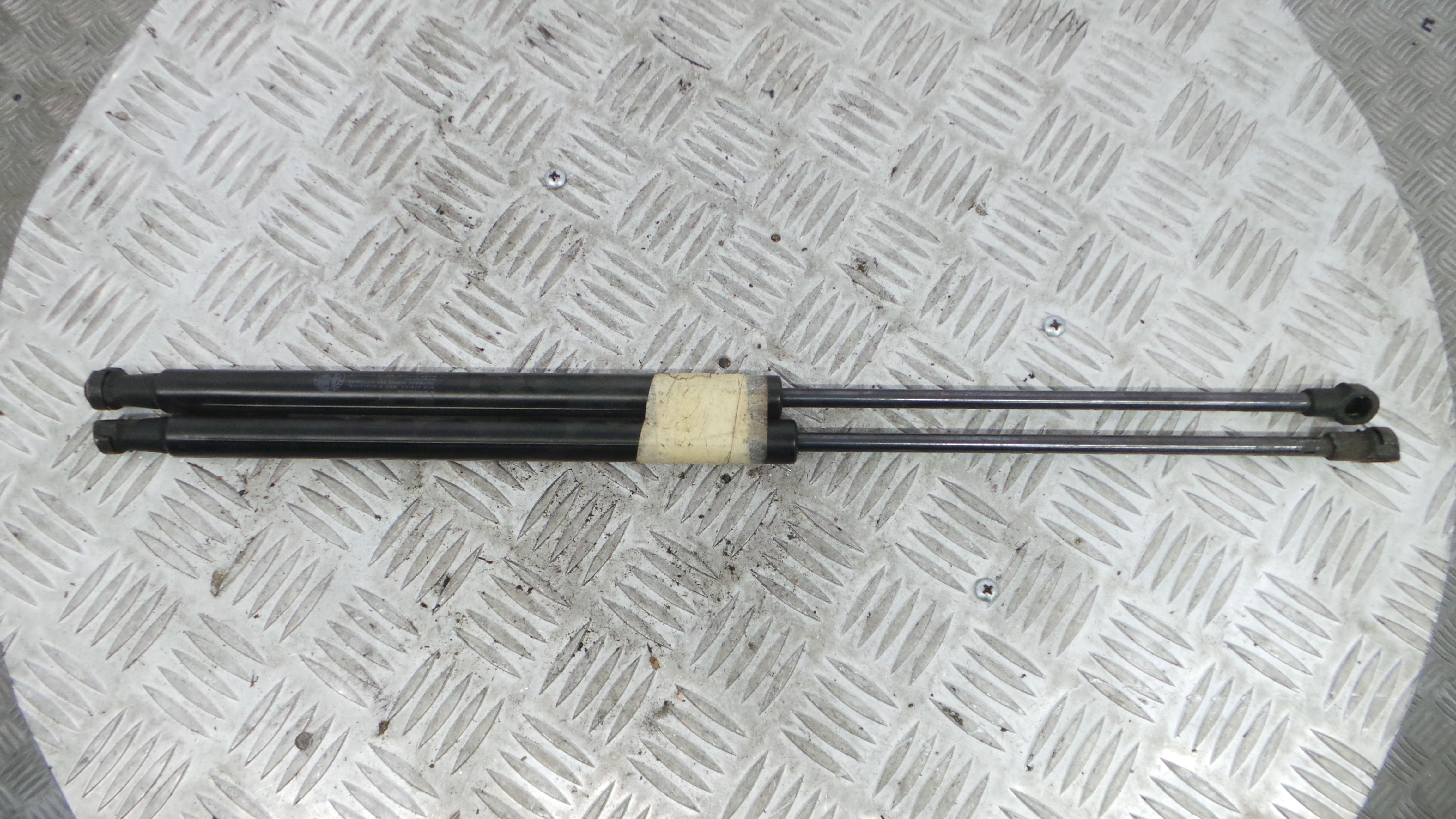 Amortecedor da Mala 50509830 - ALFA ROMEO GIULIETTA (940_)-33203681