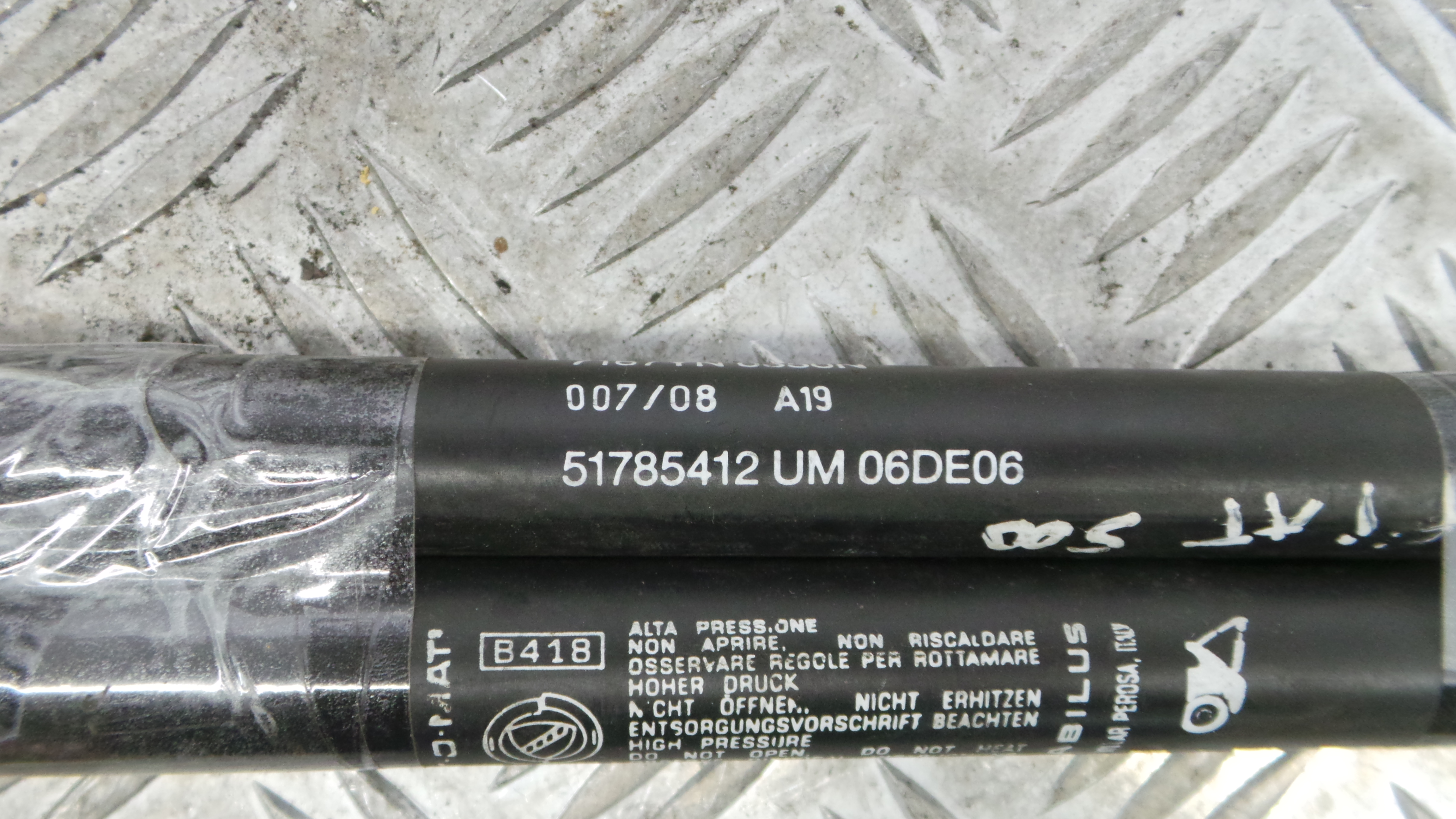 Amortecedor da Mala 51785412 - FIAT 500 (312_)-33203690