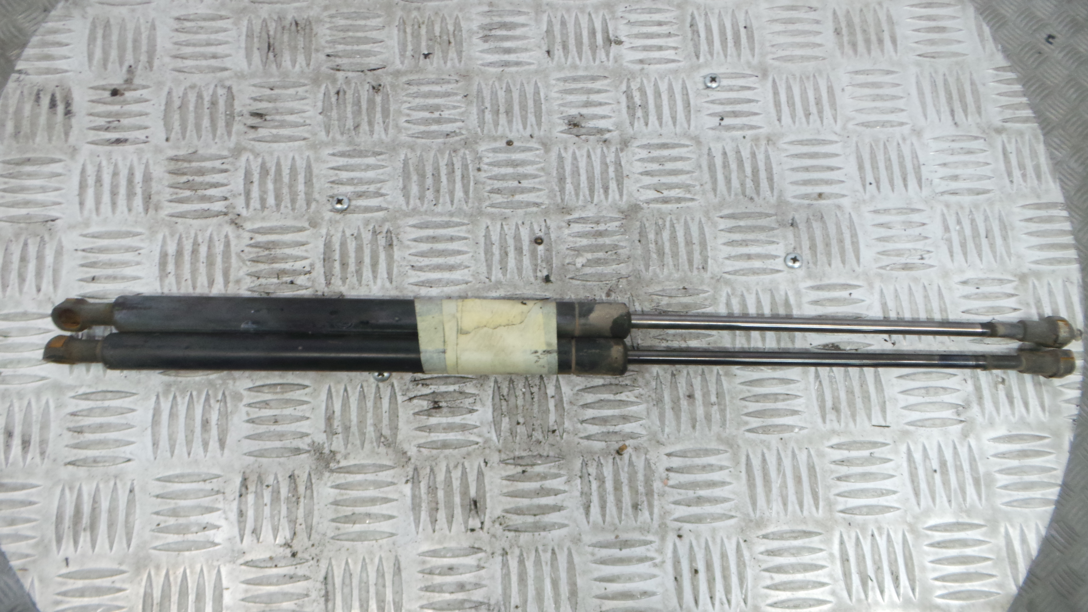 Amortecedor da Mala - FIAT MAREA (185_)-33203716