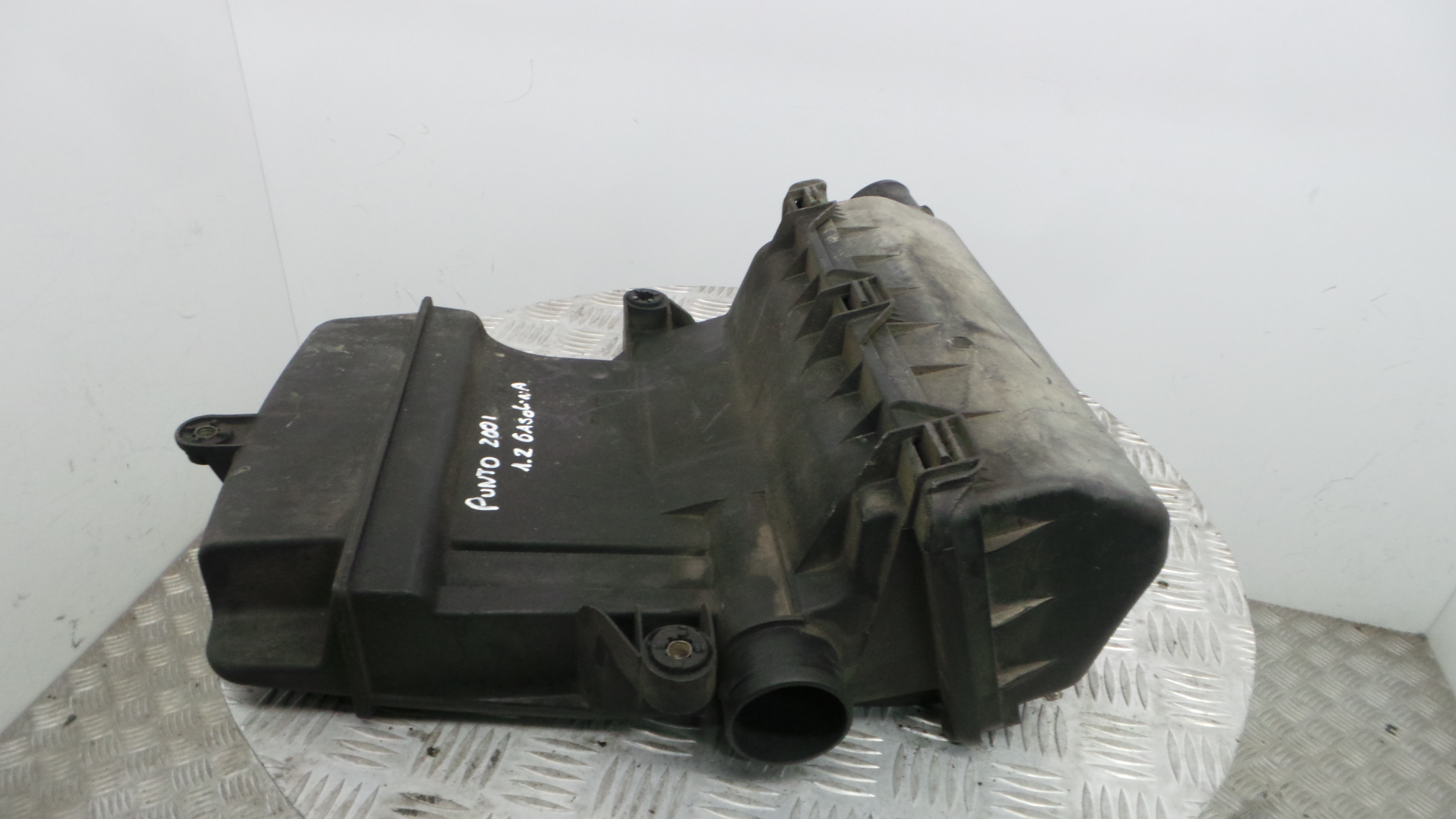 Caixa Filtro de Ar  735275091 - FIAT PUNTO (188_)-33250643