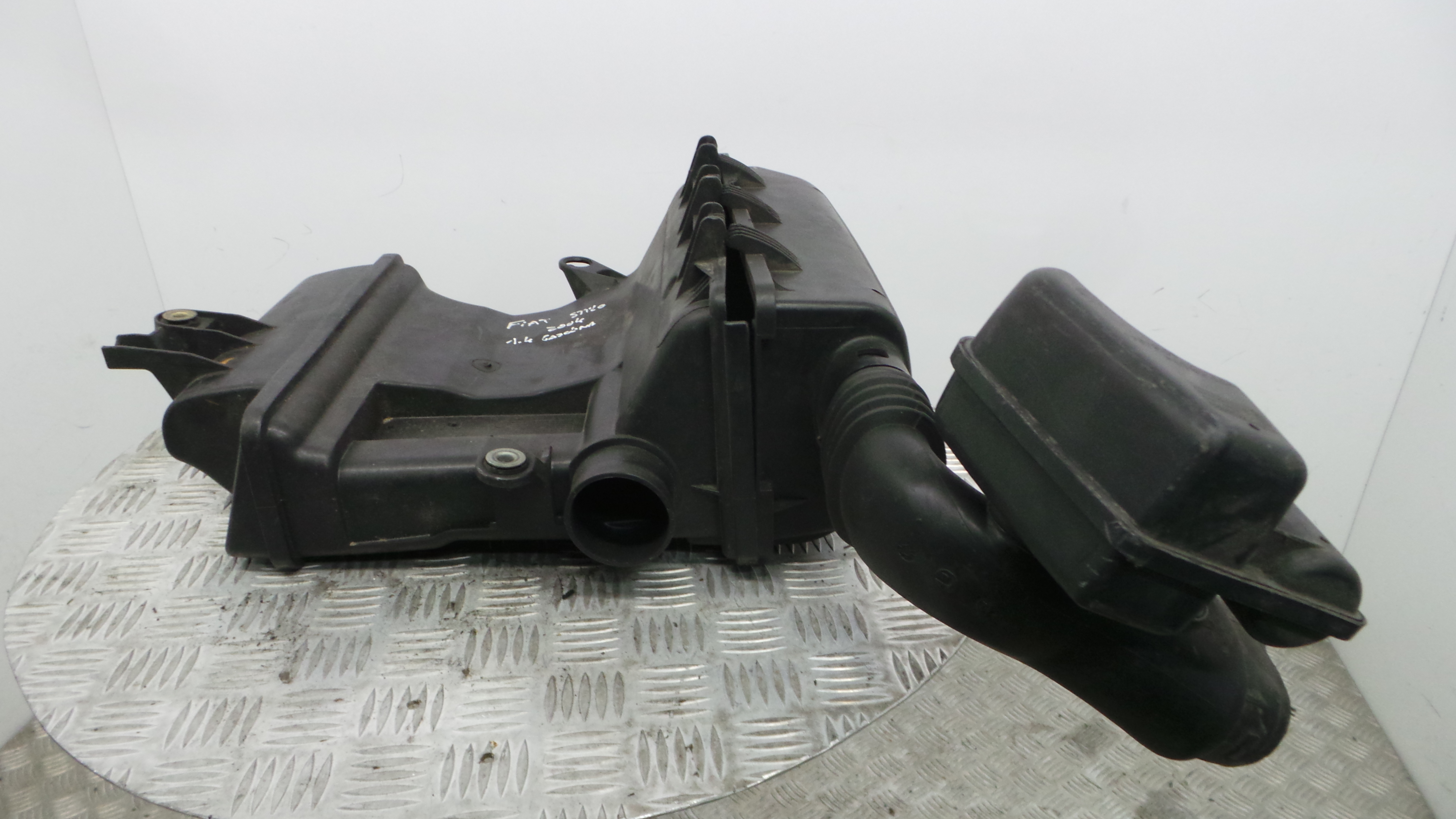 Caixa Filtro de Ar 46783548 - FIAT STILO (192_)-33250648