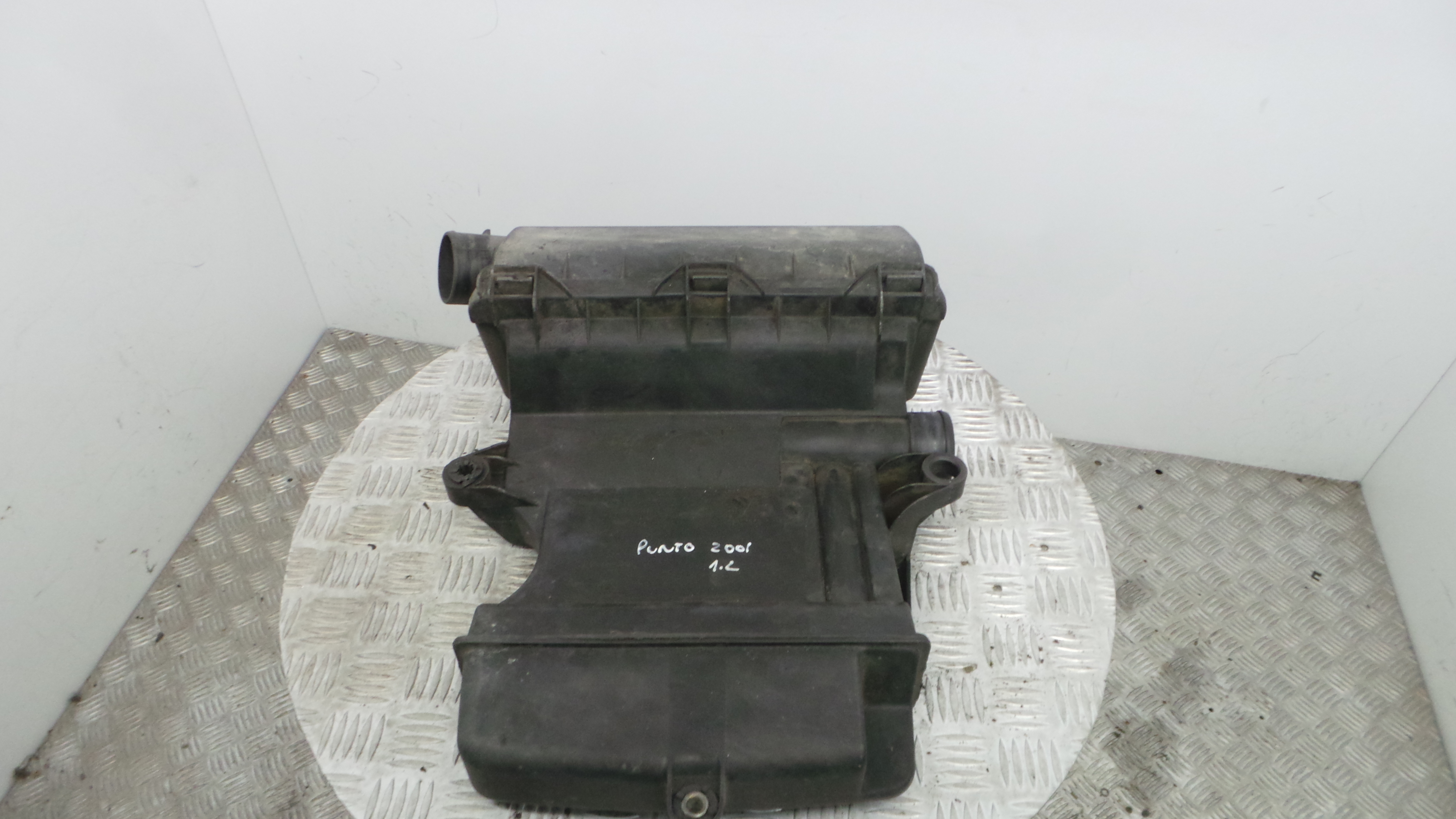 Caixa Filtro de Ar  735275091 - FIAT PUNTO (188_)-33250676