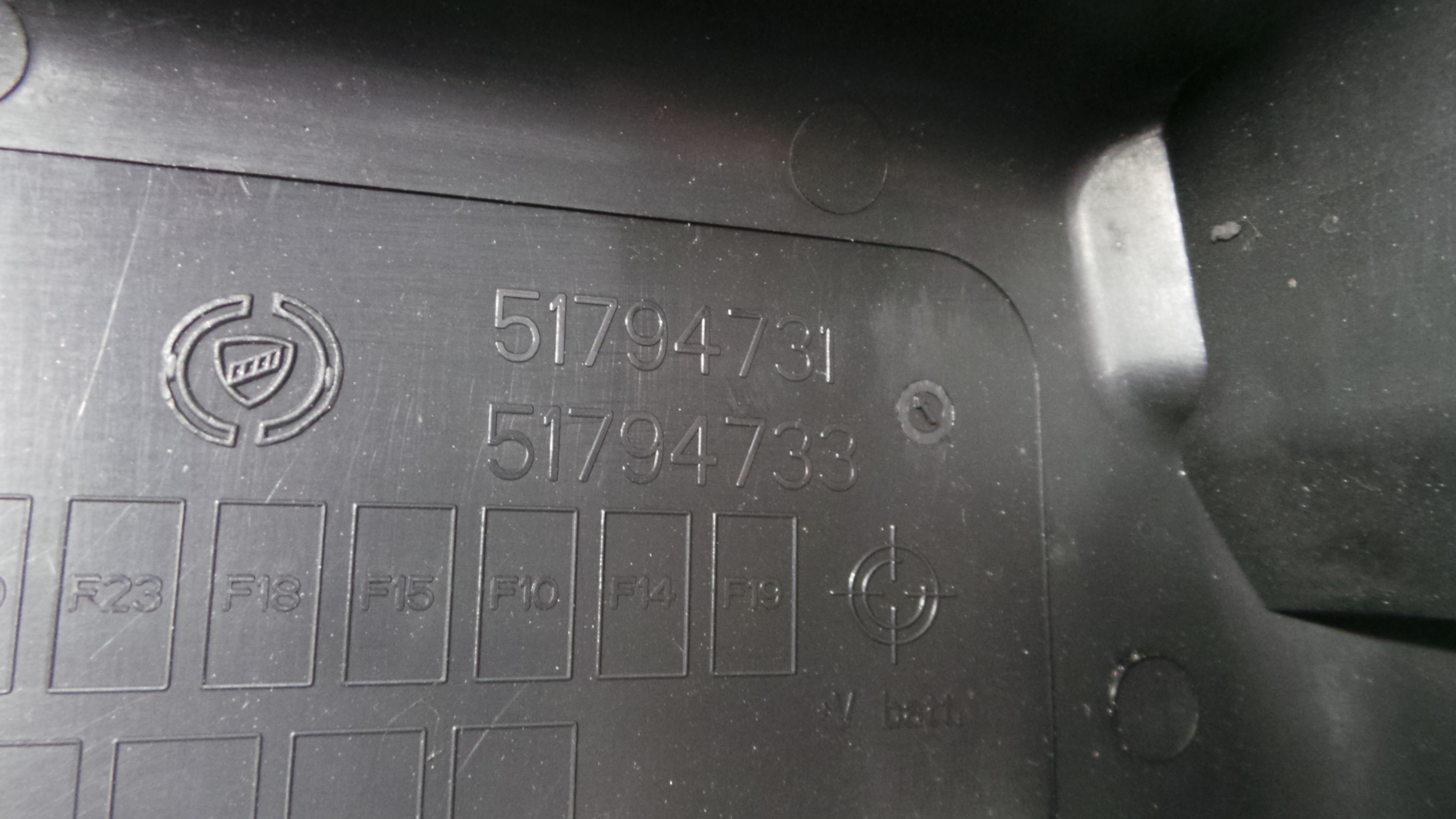 Caixa de Fusiveis 51794732 - FIAT PANDA (169_), PANDA / PANDA CLASSIC (169_)-33250683