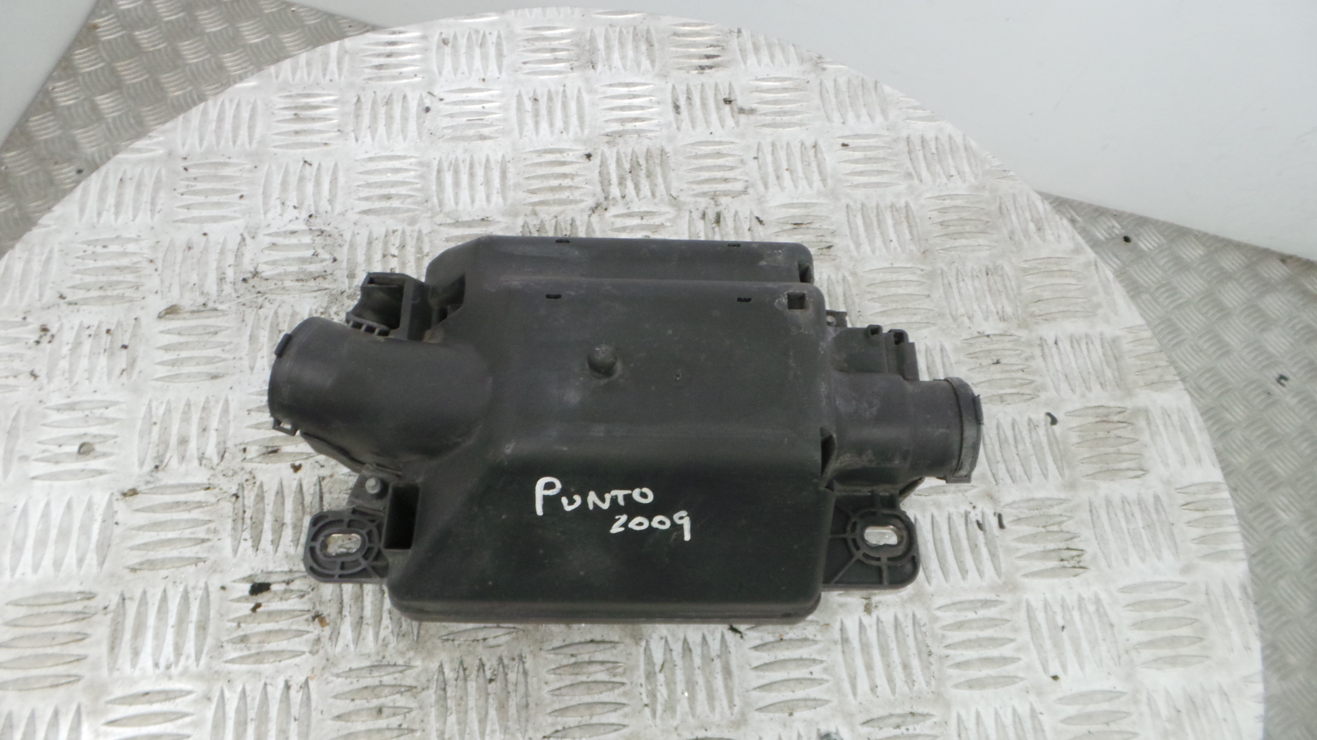 Caixa de Fusiveis 735471685 - FIAT PUNTO (188_)-33250697