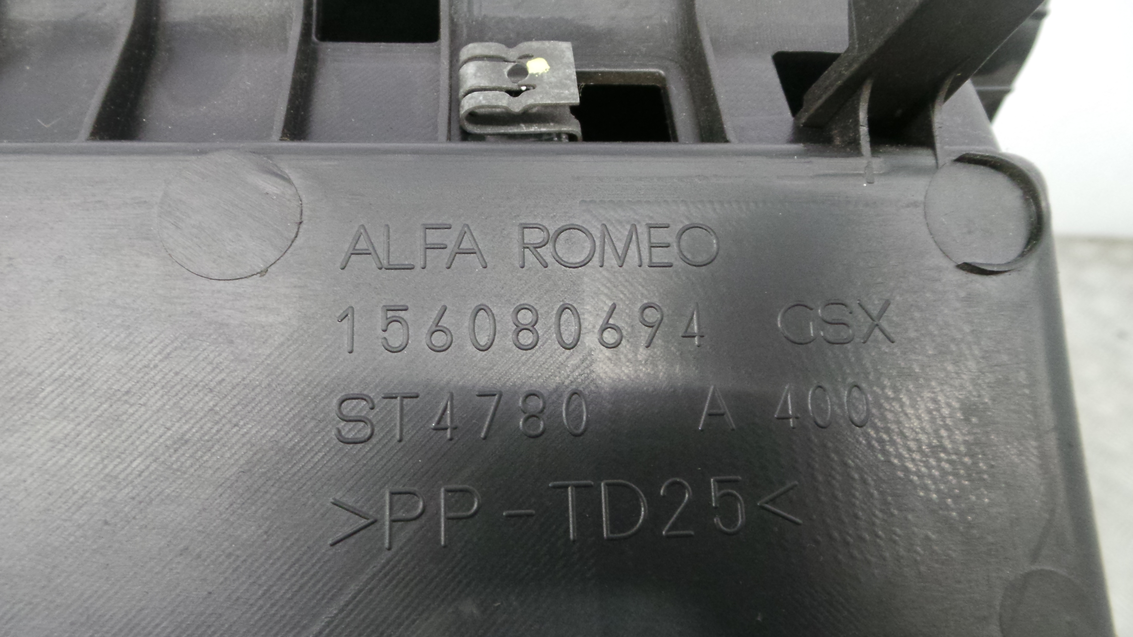Porta Luvas  156080694 - ALFA ROMEO MITO (955_)-33250719