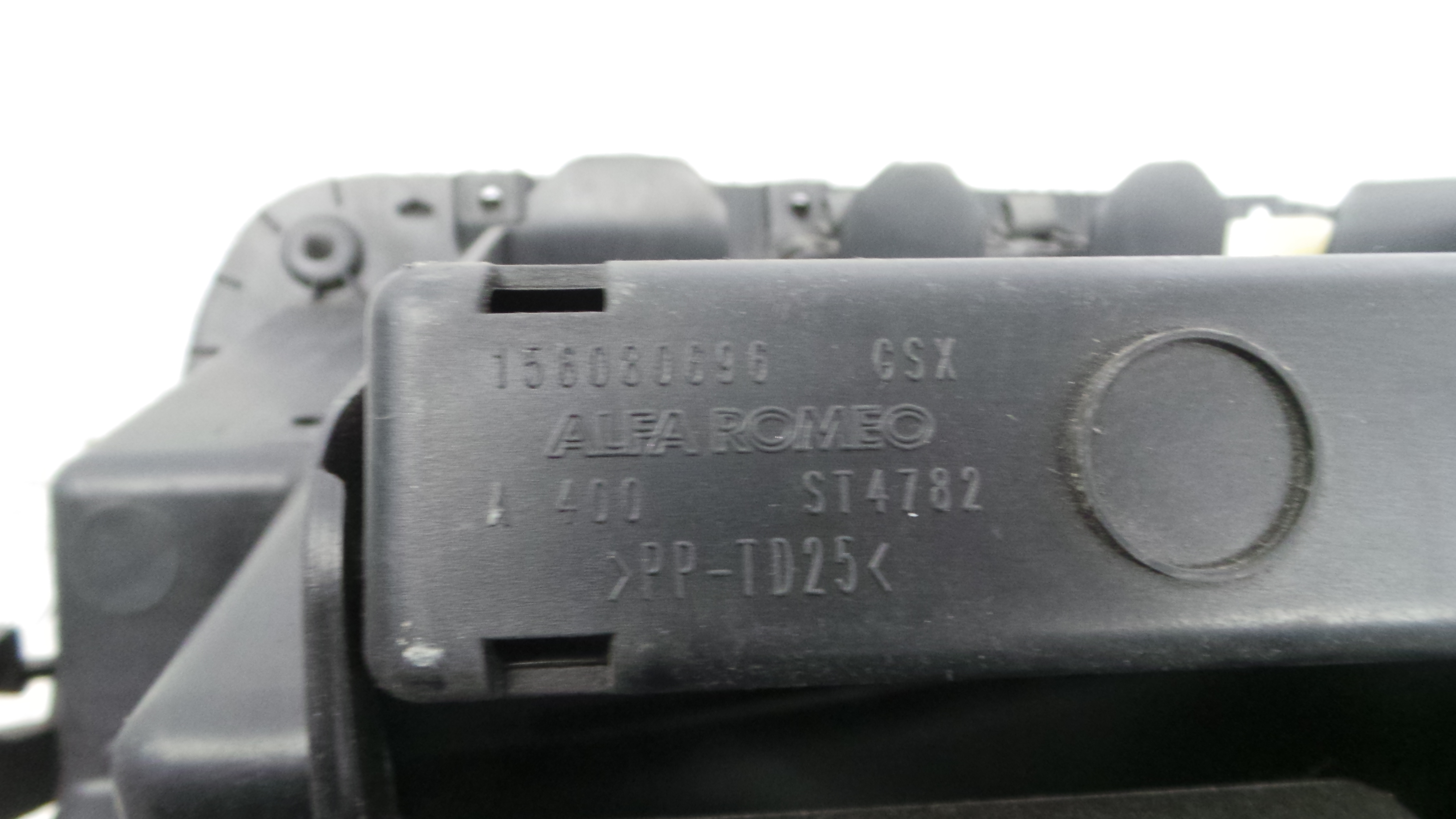 Porta Luvas  156080694 - ALFA ROMEO MITO (955_)-33250733