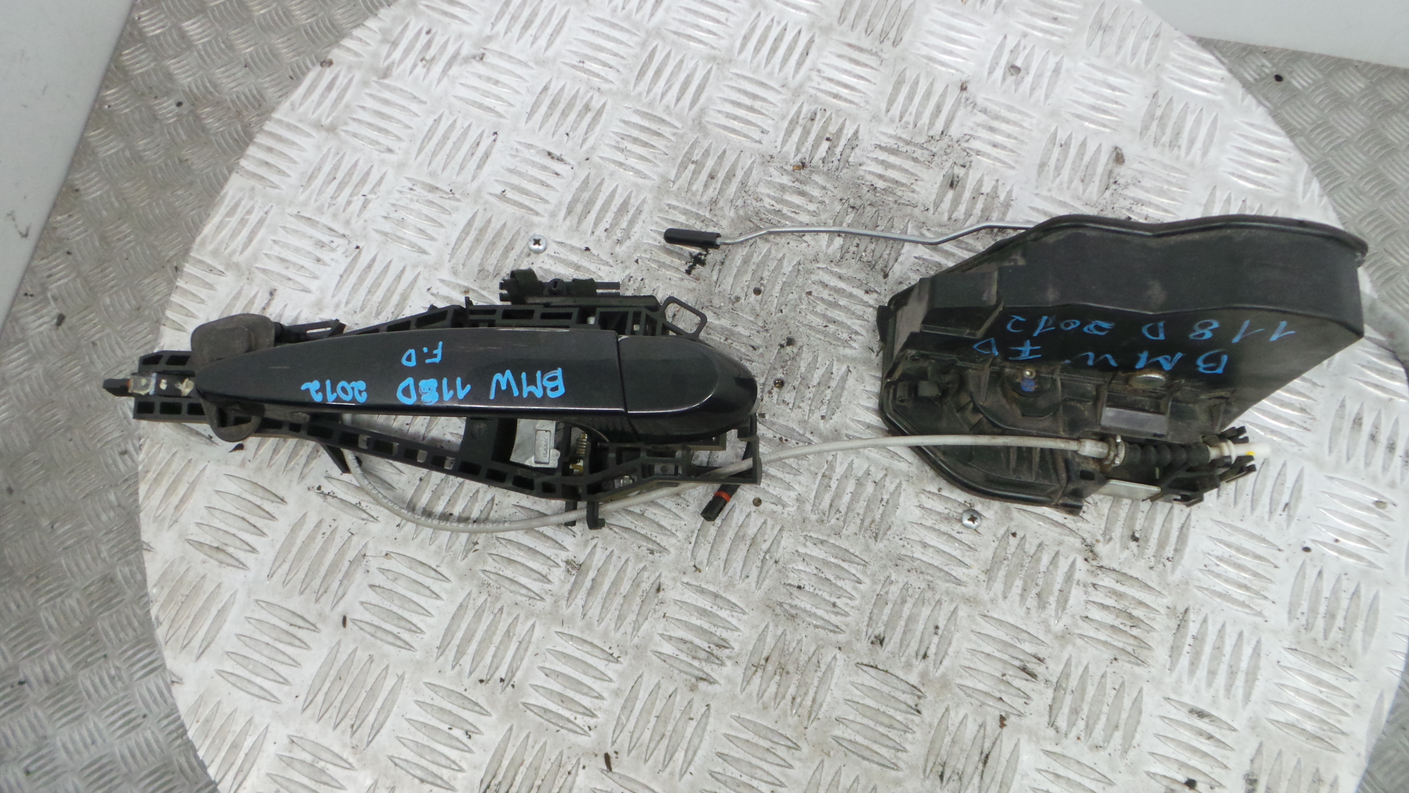 Fecho da Porta Frente Dto 51.21-7229458 - BMW 1 (F20), 1 Sports Hatch (F20)-33250795