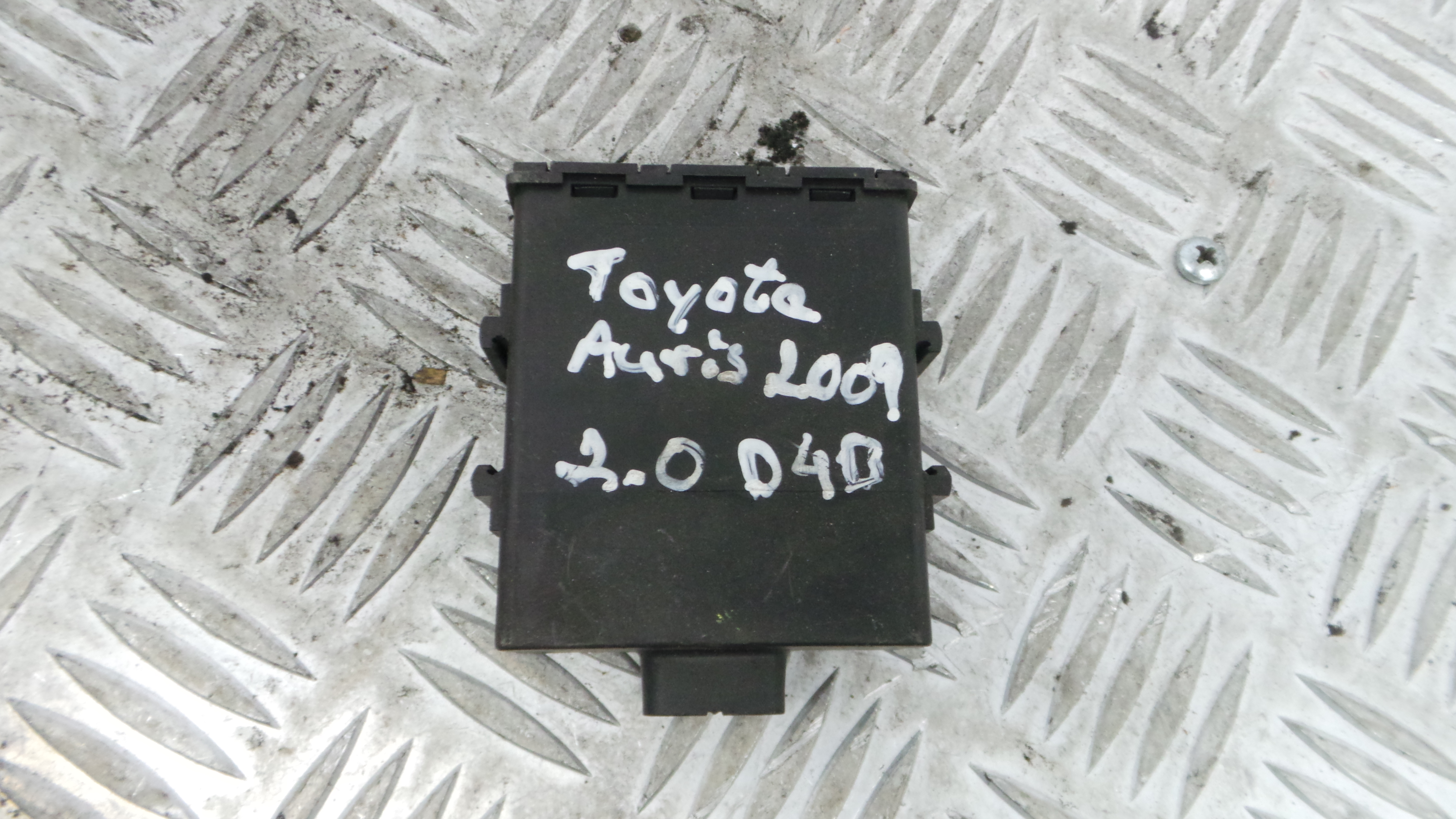 Centralina do Fecho Central 89741-02100 - TOYOTA AURIS (_E15_), COROLLA (_E15_)-33250849 Centralina do Fecho Central 89741-02100 - TOYOTA AURIS (_E15_), COROLLA (_E15_)-33250849