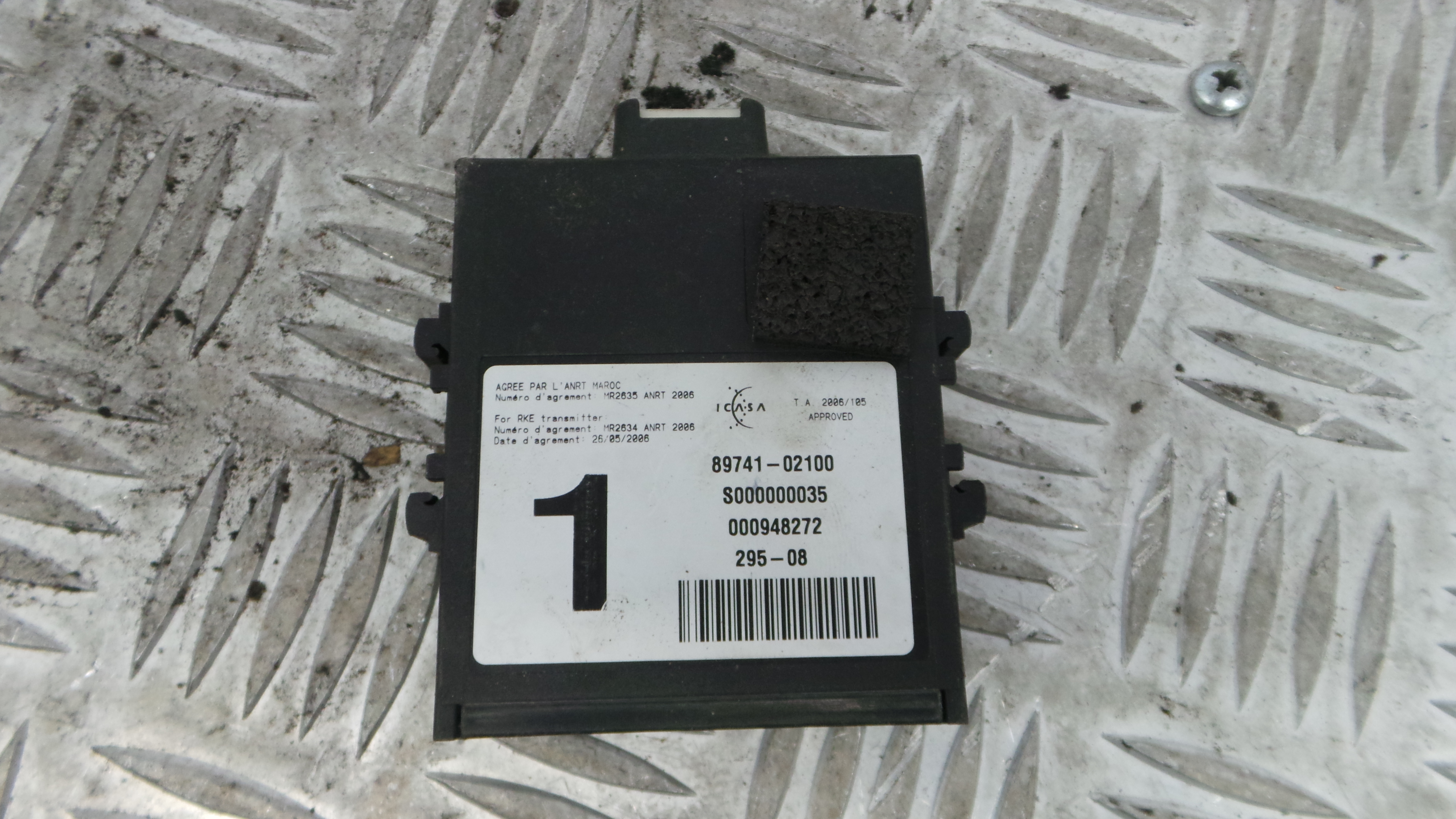 Centralina do Fecho Central 89741-02100 - TOYOTA AURIS (_E15_), COROLLA (_E15_)-33250849