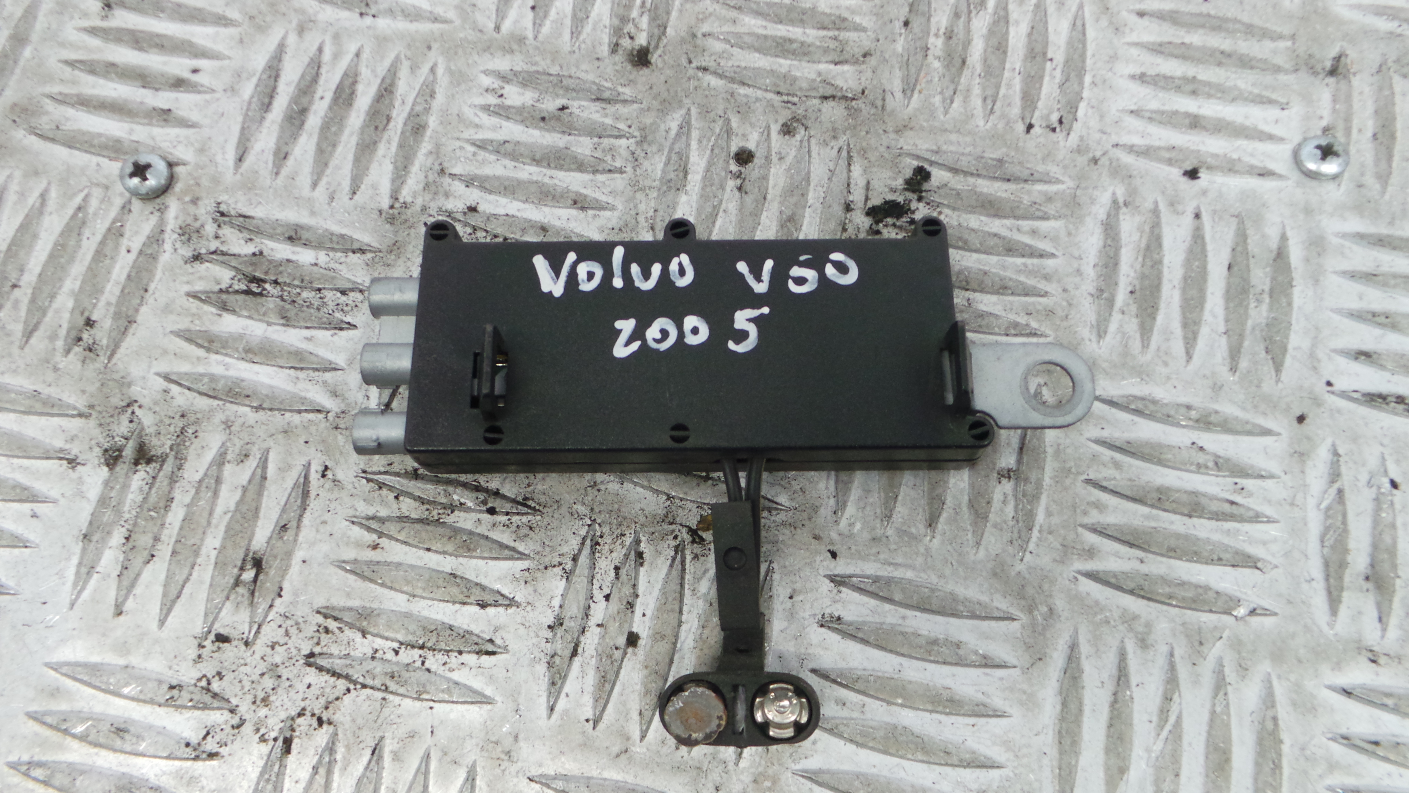 Adaptador Antena 30737918 - VOLVO V50 (545)-33250851