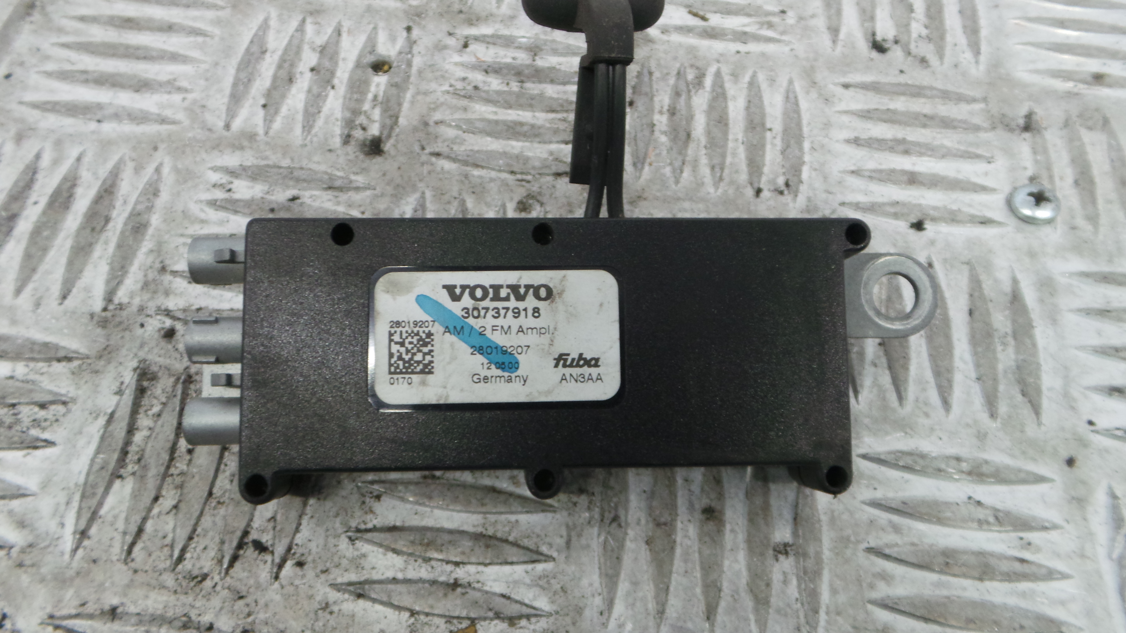 Adaptador Antena 30737918 - VOLVO V50 (545)-33250851