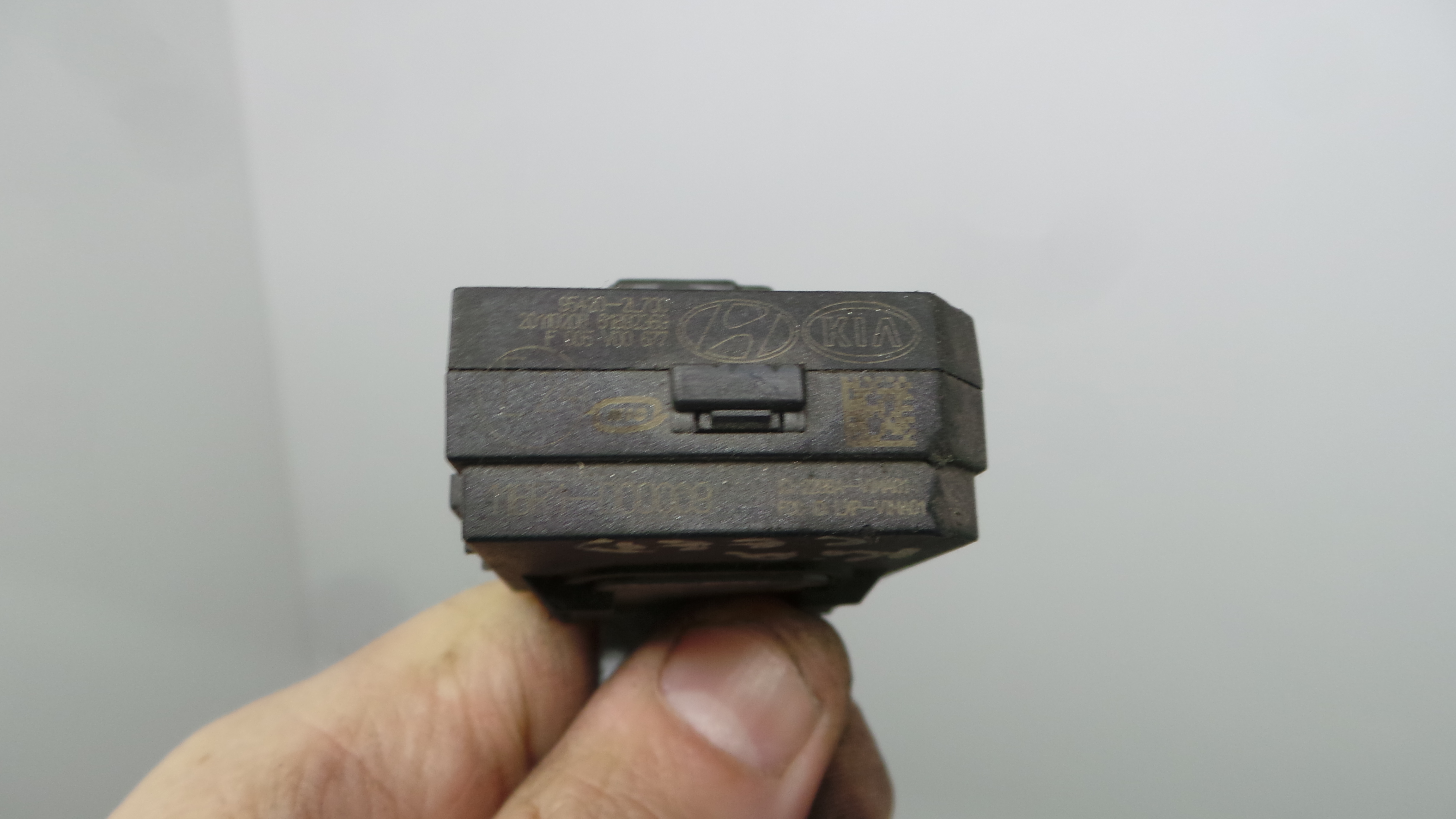 Centralina de Ignição (imobilizador) 95420-2L700 - KIA CEE'D Hatchback (ED)-33250875