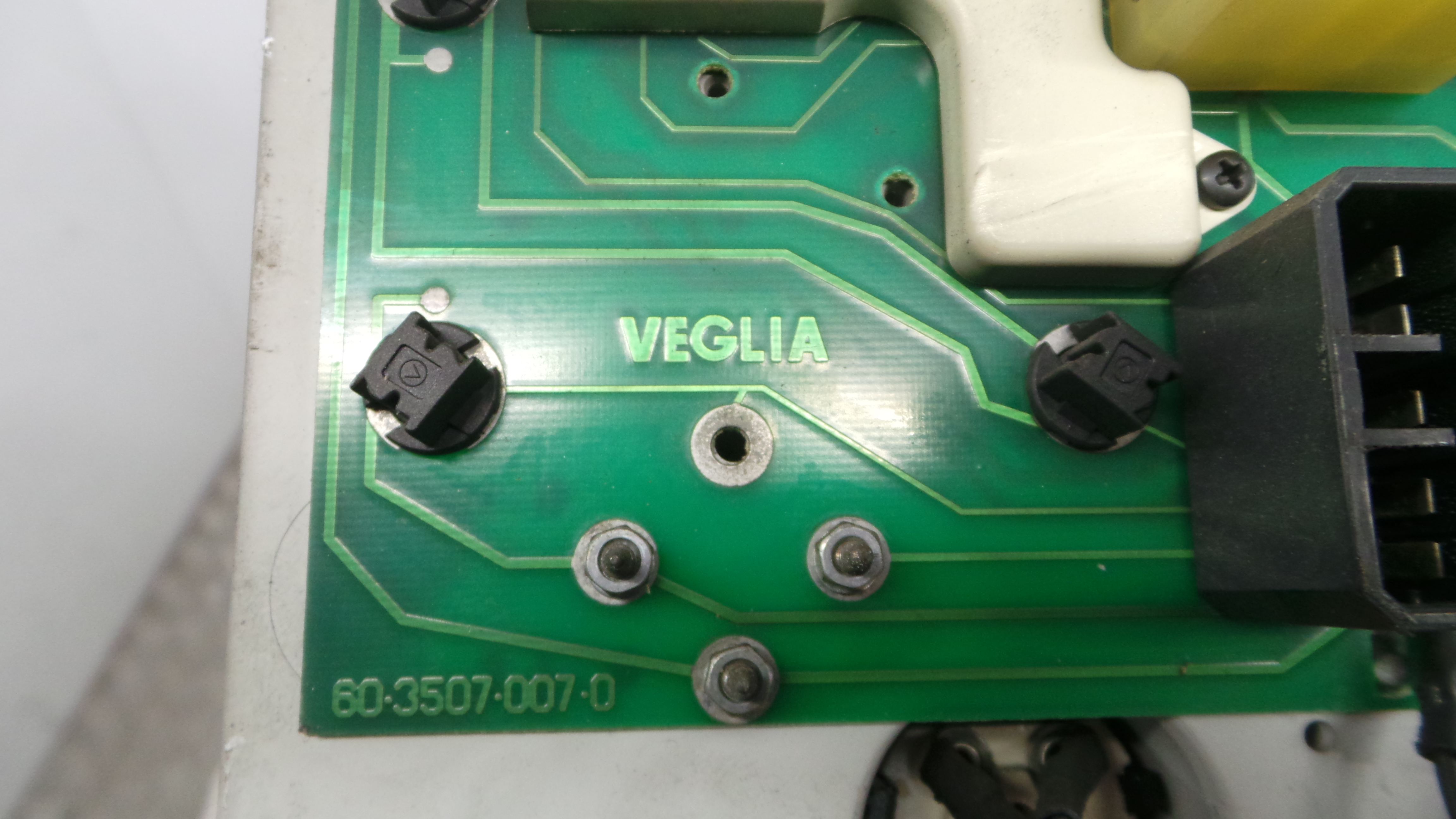 Quadrante 6035070070 - IVECO DAILY I Caixa-33251208