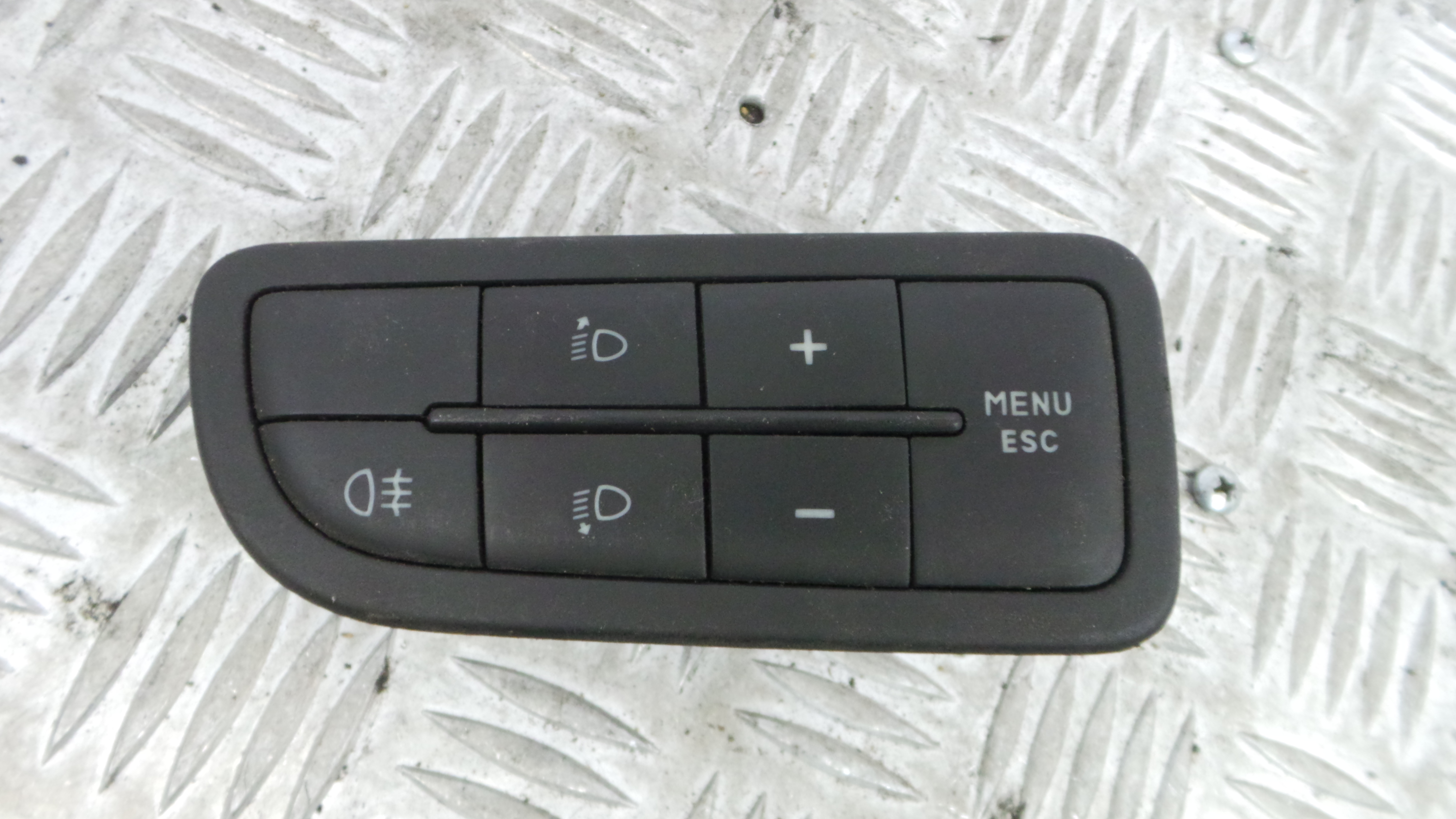 Comando de Regulação dos Faróis  735367268 - FIAT GRANDE PUNTO (199_)-33251733