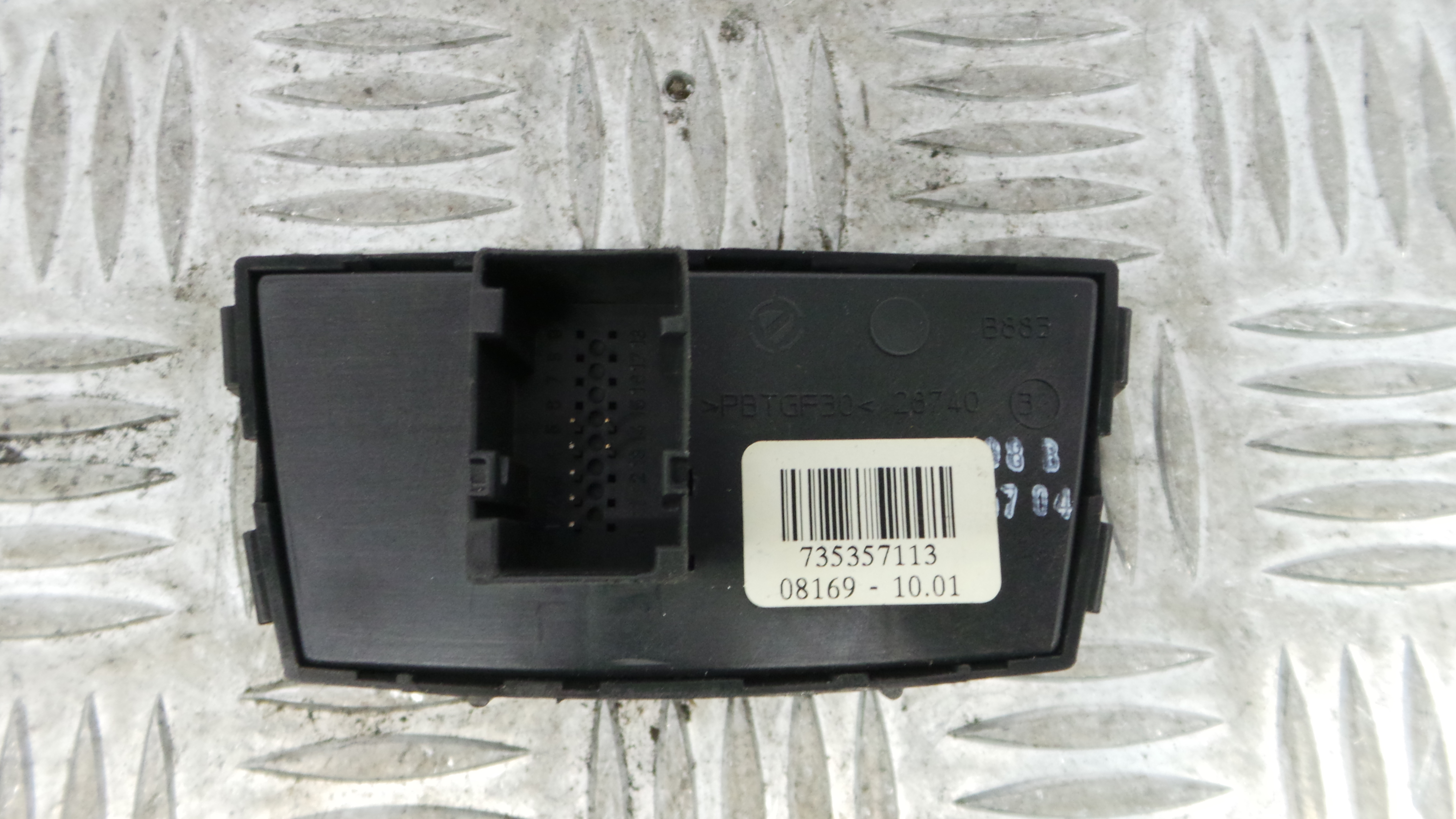 warning 4 piscas 735357113 - FIAT PANDA (169_), PANDA / PANDA CLASSIC (169_)-33251778