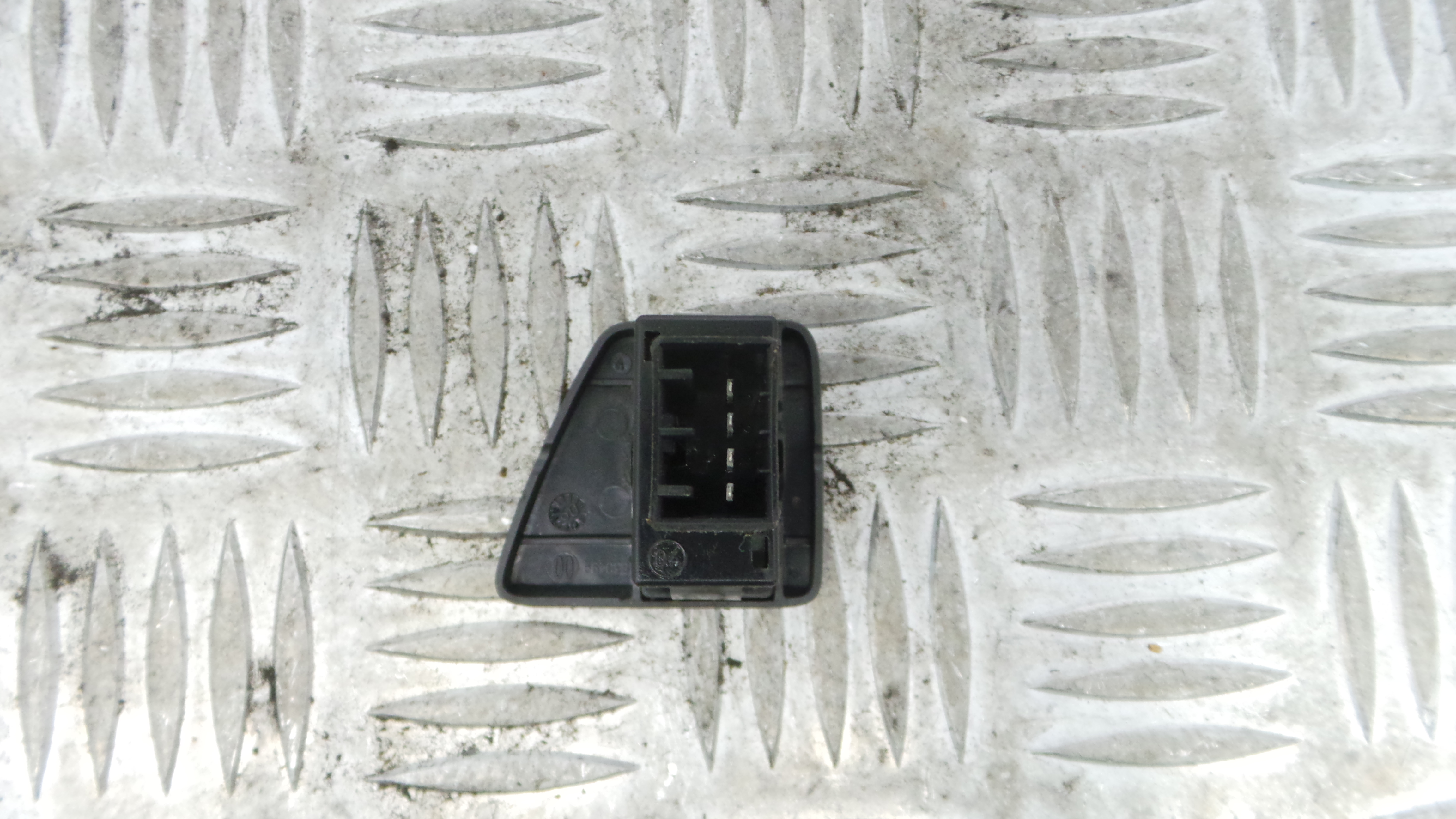 Interruptor / Comando Elevador Vidro Frente Esq 735482601 - FIAT 500 (312_)-33251800