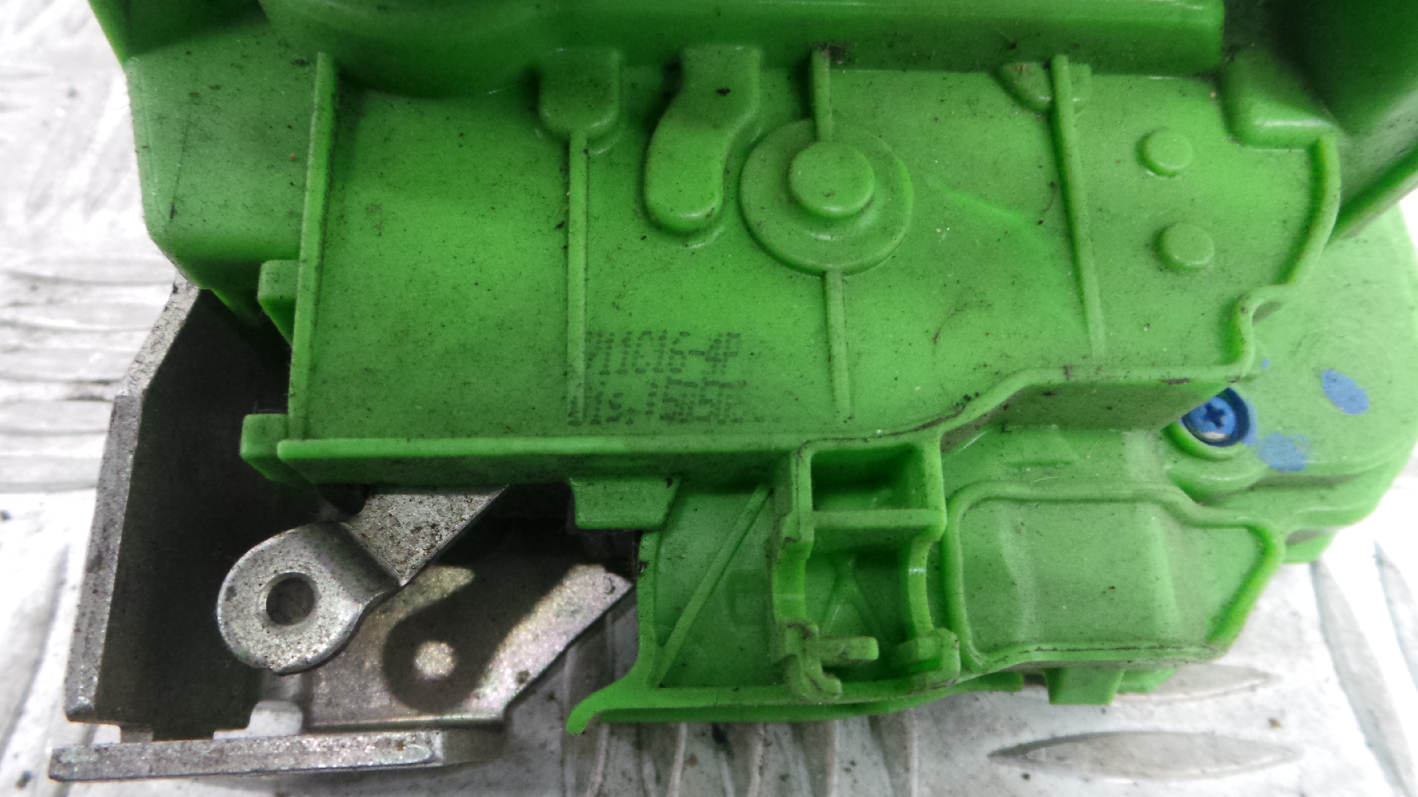 Fecho da Porta Trás Esq 71775809 - ALFA ROMEO GIULIETTA (940_)-33251860