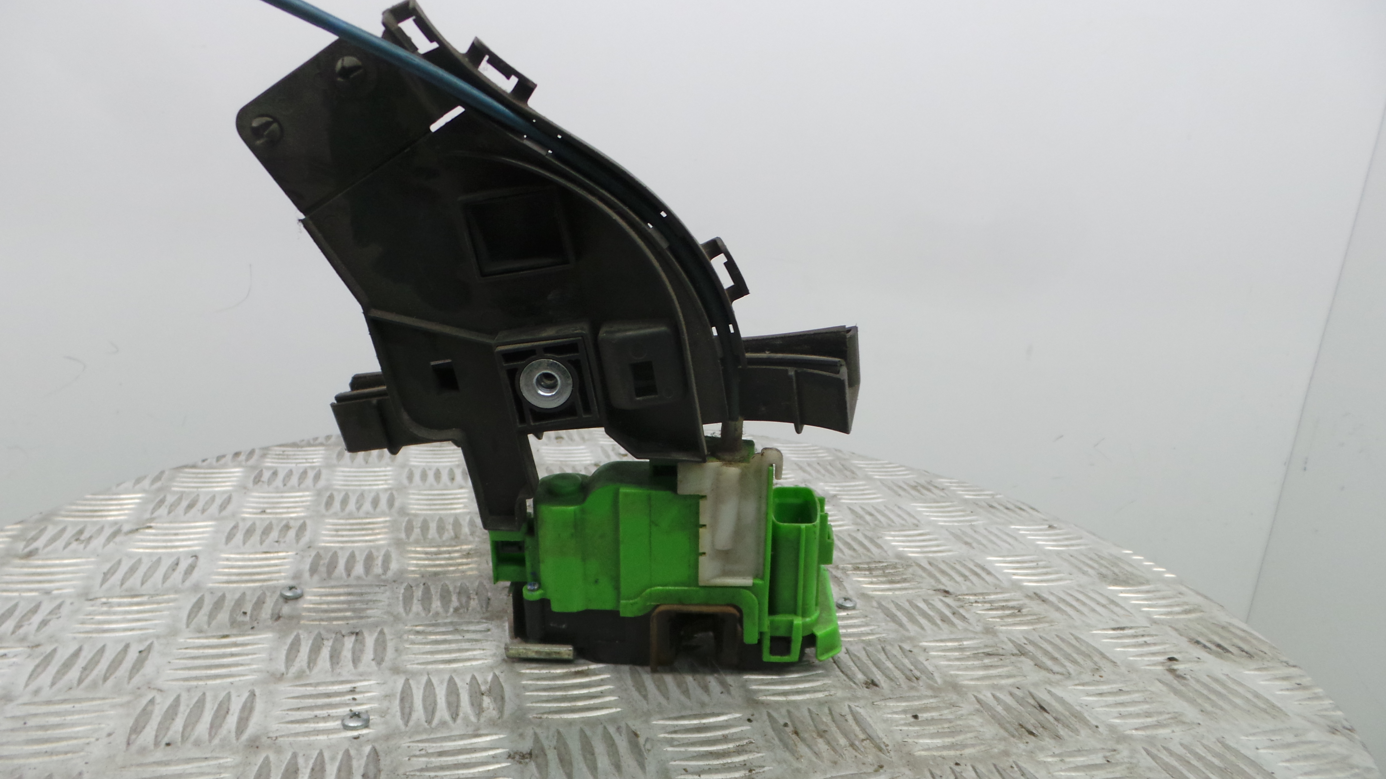 Fecho da Porta Trás Dto 50509884 - ALFA ROMEO GIULIETTA (940_)-33251874 Fecho da Porta Trás Dto 50509884 - ALFA ROMEO GIULIETTA (940_)-33251874