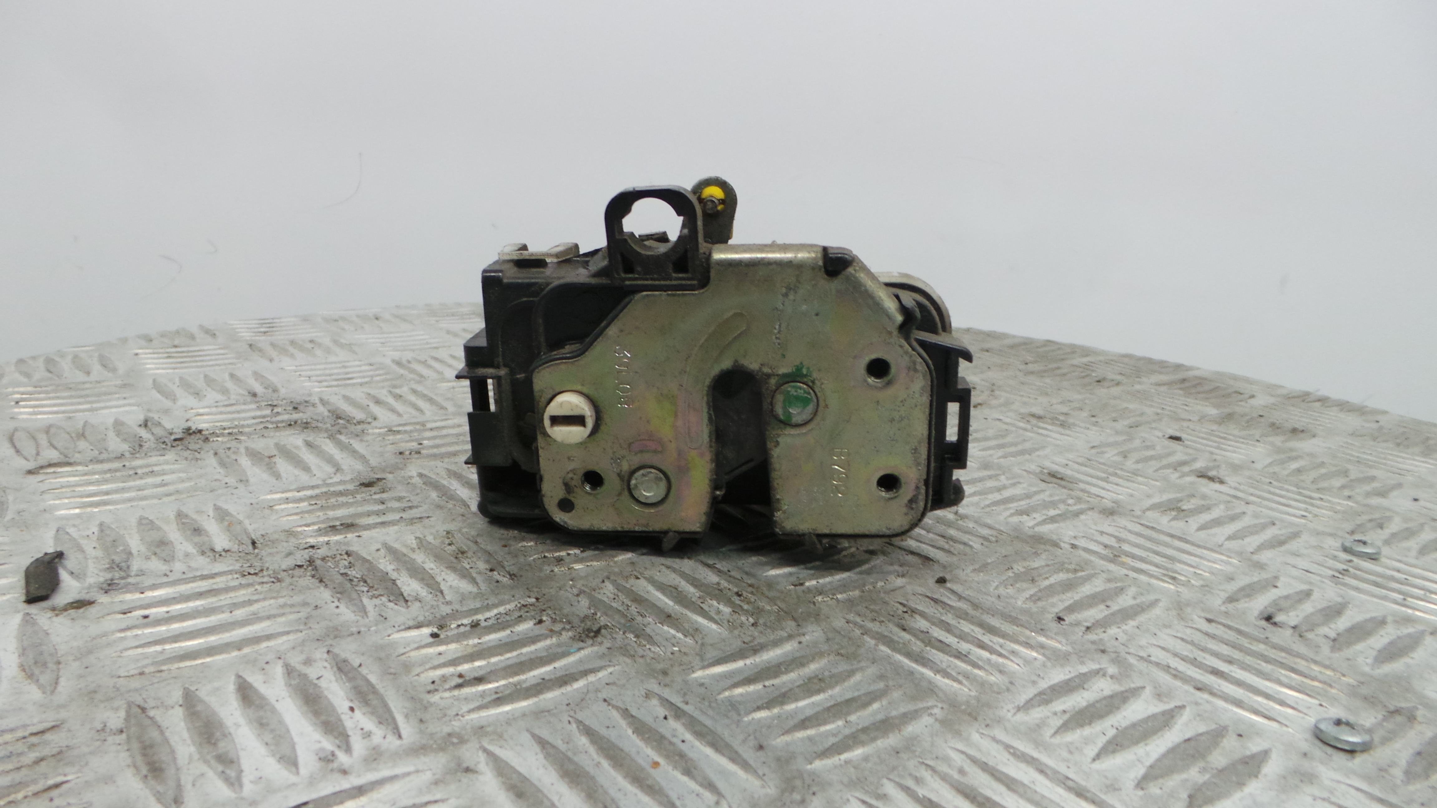 Fecho da Porta Trás Esq 0000051917898 - FIAT PANDA (169_), PANDA / PANDA CLASSIC (169_)-33251888